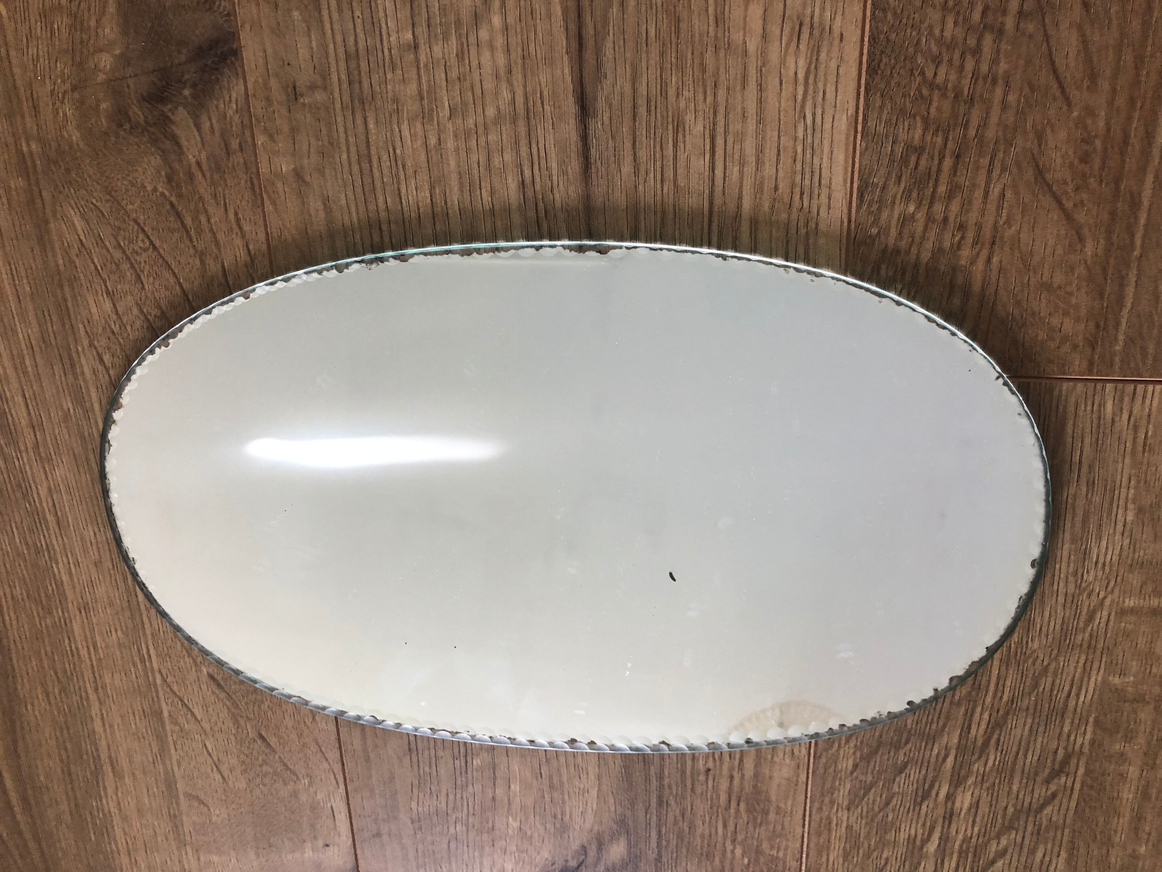 Bevelled oval mirror 20x35cm