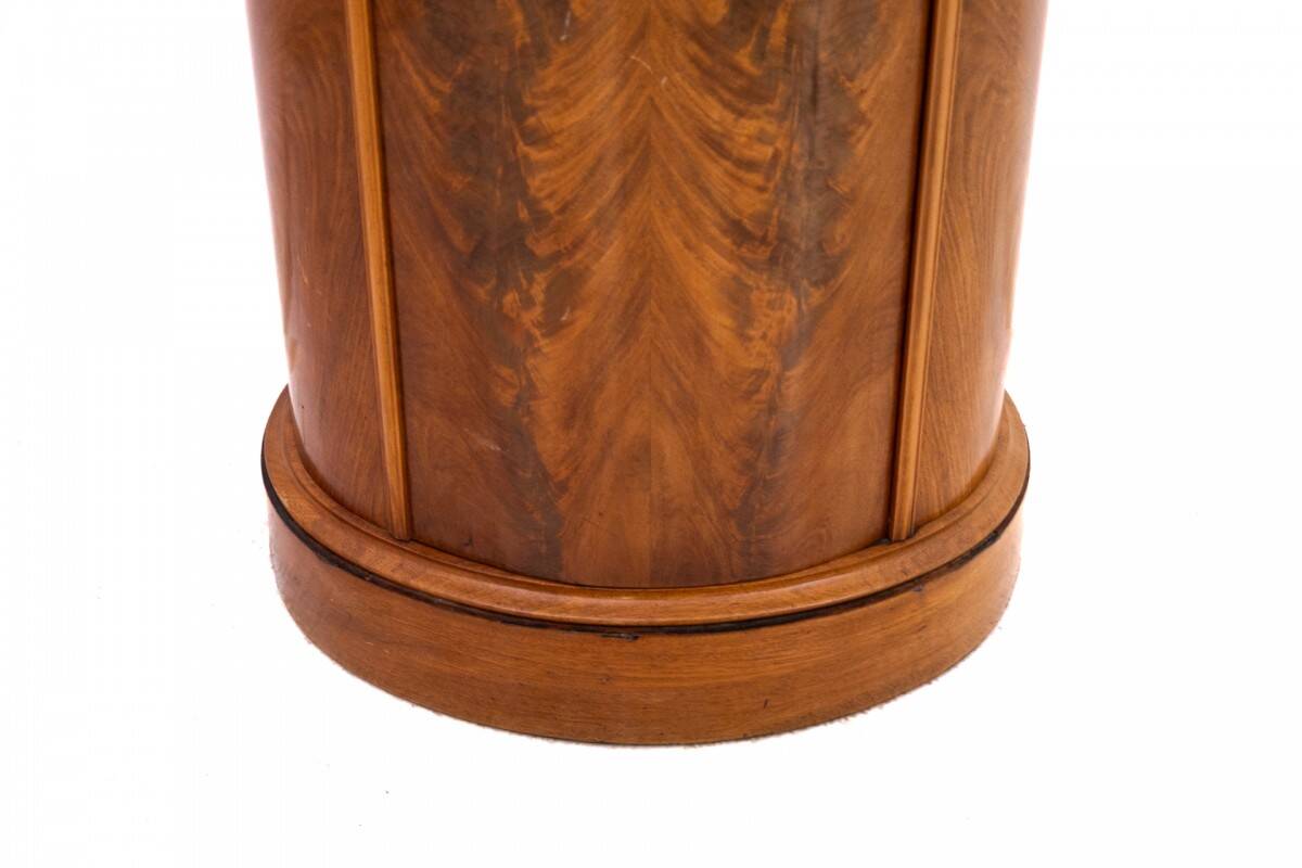 Interesting Biedermeier chest of drawers, Northern Europe, circa 1860.