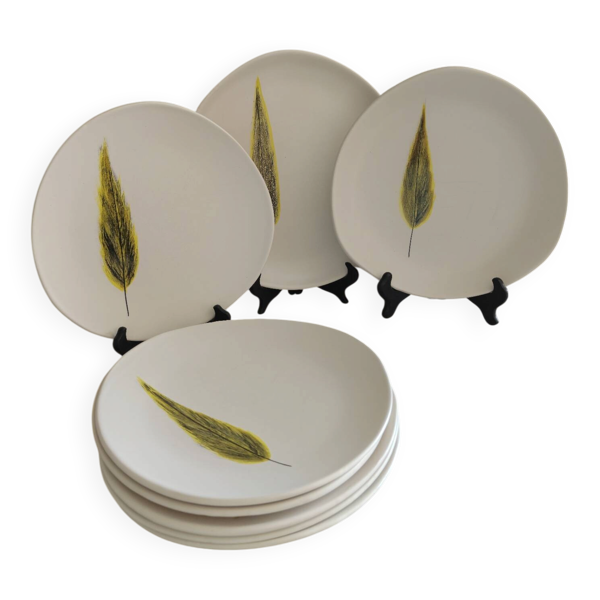 Lot de 6 assiettes et 2 plats