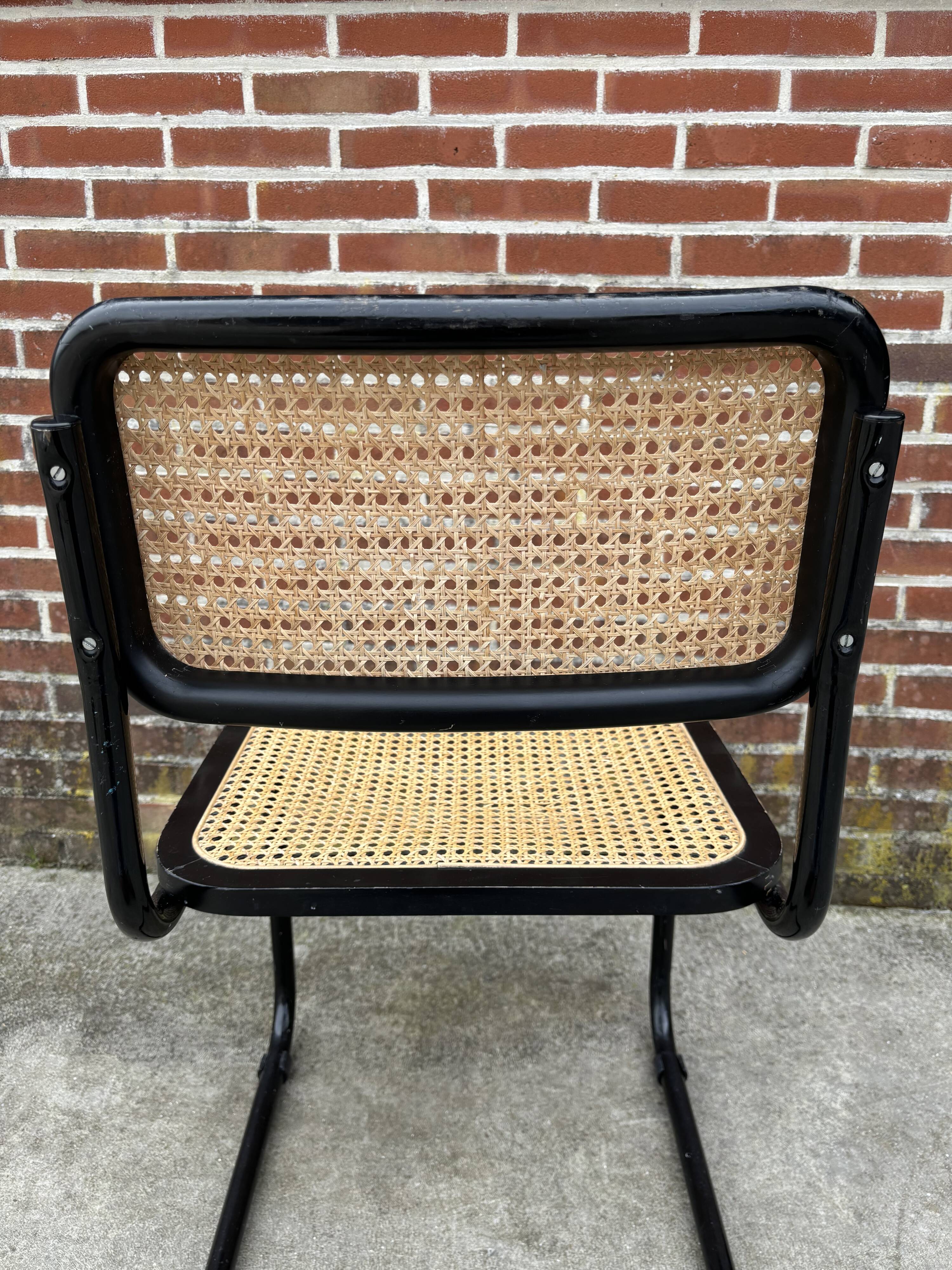 Vintage Cesca design chair b32 model in black