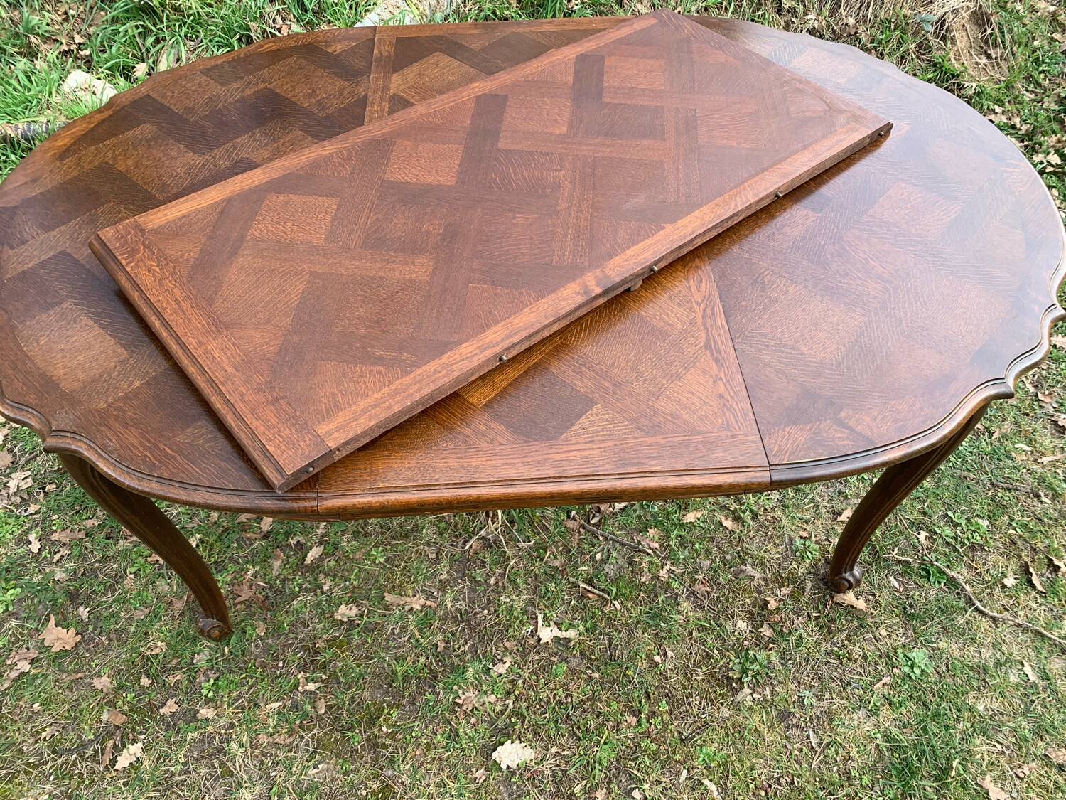 Dining table with glass top Pierson