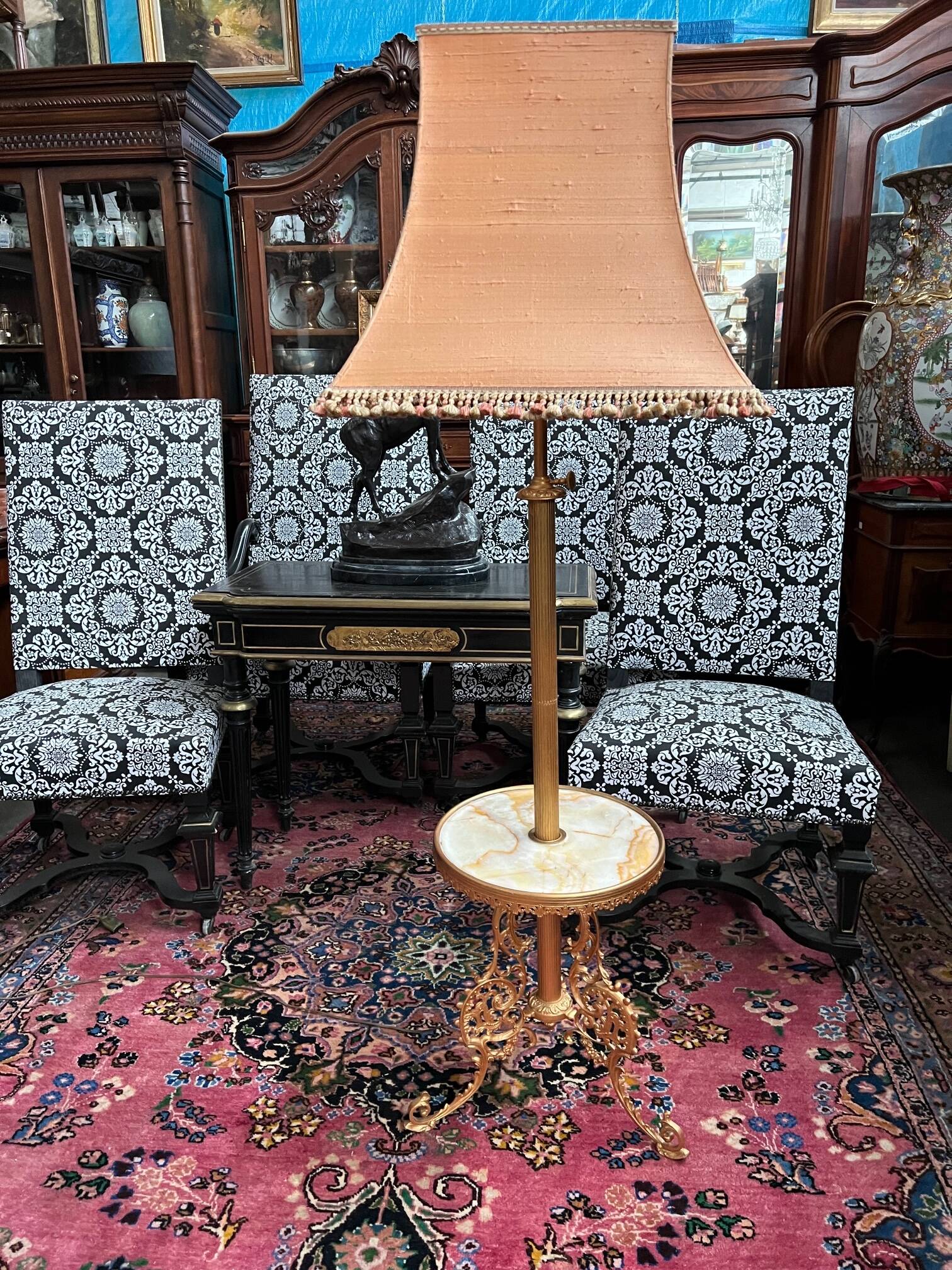 Floor lamp with telescopic base. Bronze, onyx.