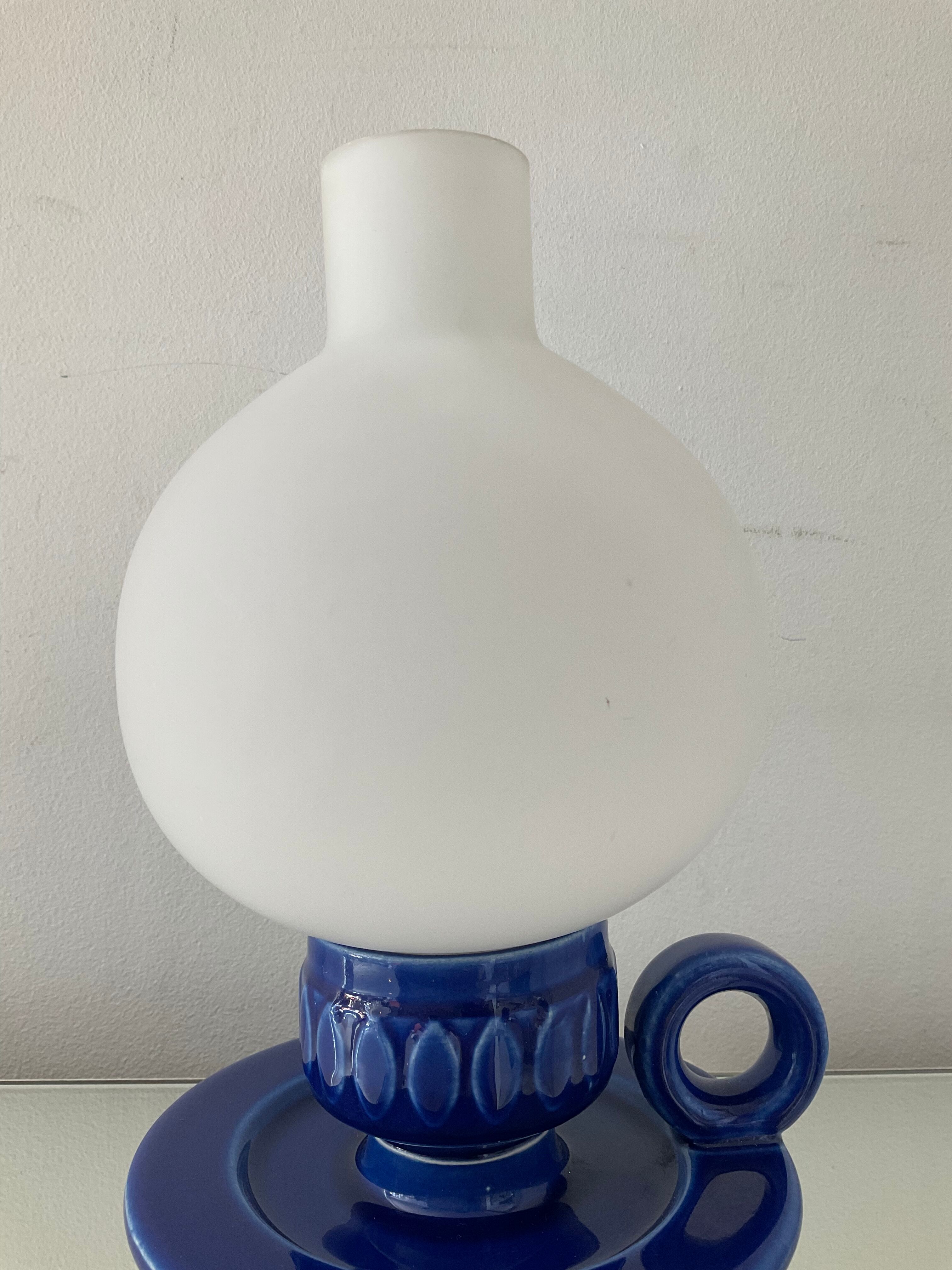 Vintage lamp of the 70s in ceramic and opaline