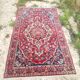 Hand-knotted Persian Kashan carpet made of pure wool.