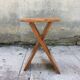 Tabouret Suzy pliant par Adrian Reed