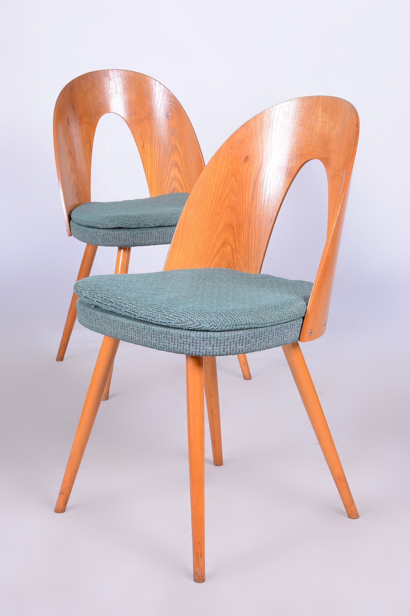 Set of Four Original Midcentury Ash Chairs by Antonin Suman, Czechia, 1930s