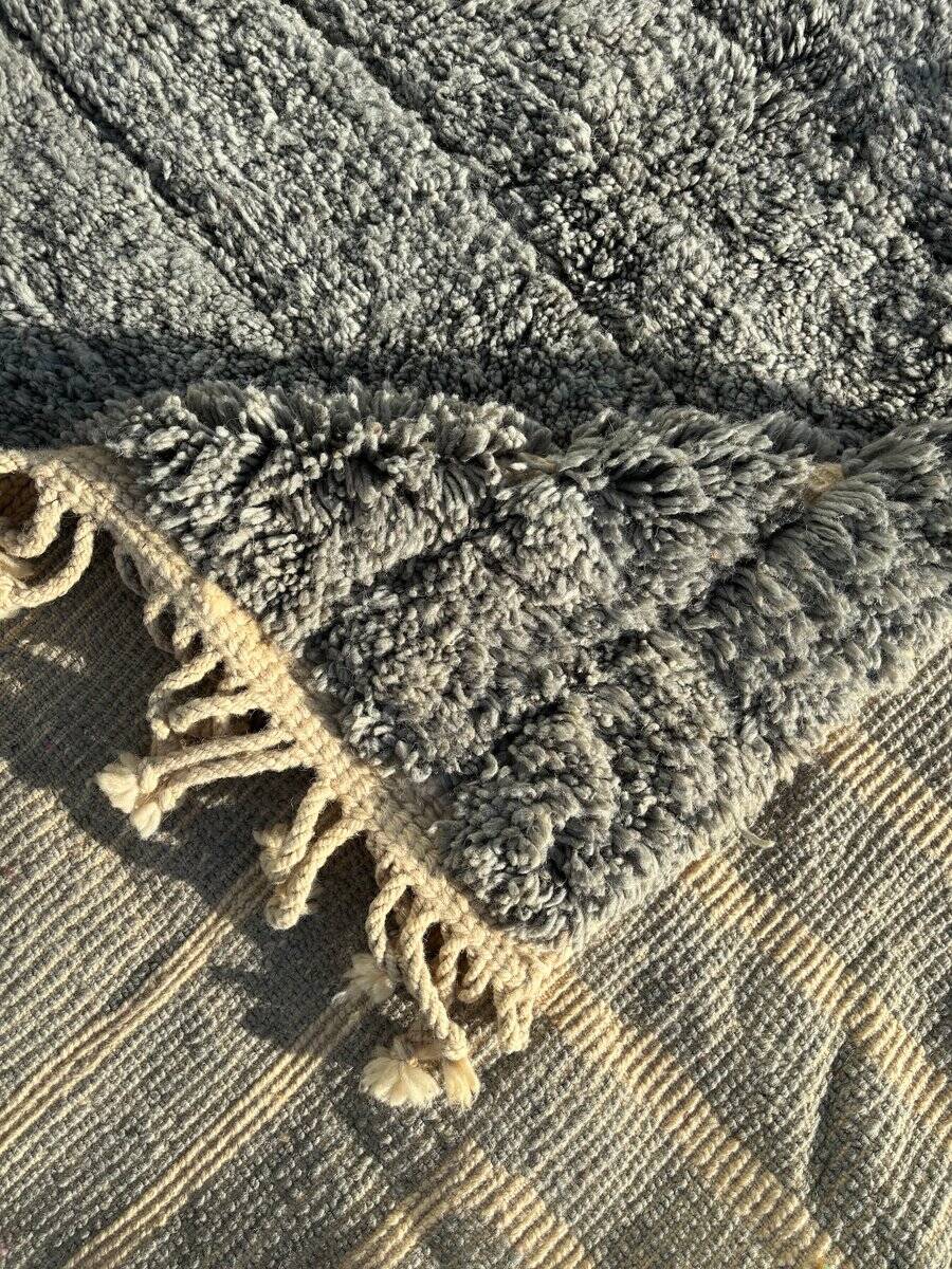 Modern Berber rug, Morocco, 1990