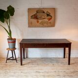 Table antique avec 2 tiroirs en patine
