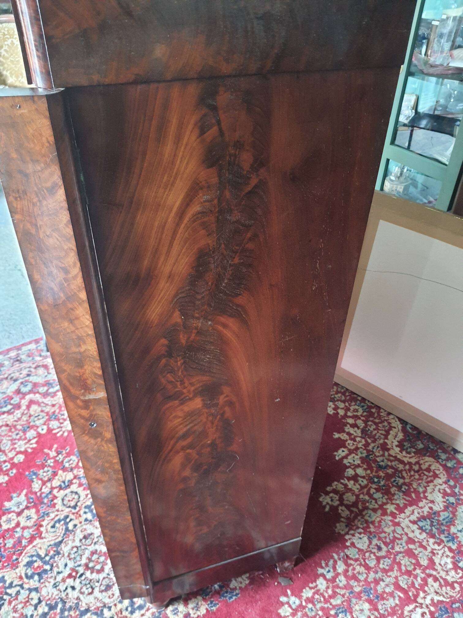 Semainier en acajou ou serre papiers