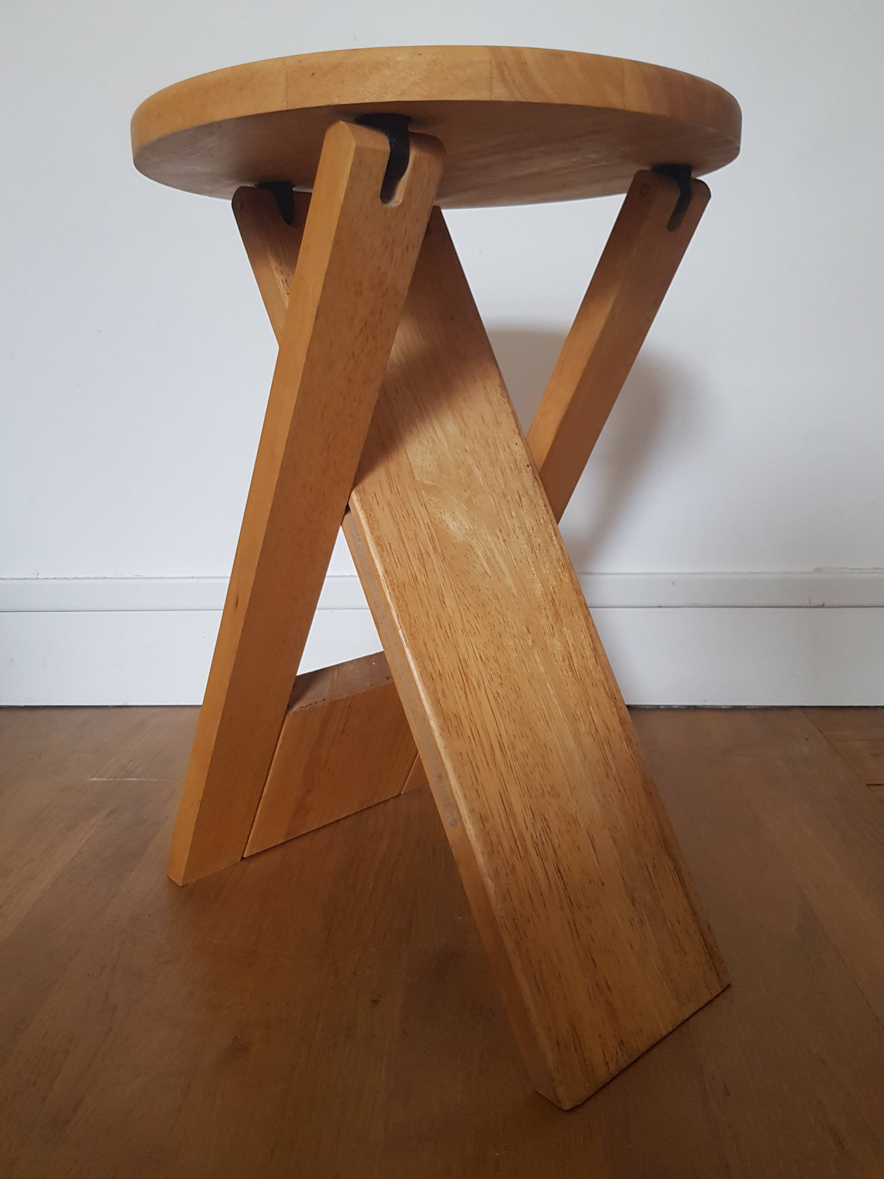 Suzy stool by Adrian Reed