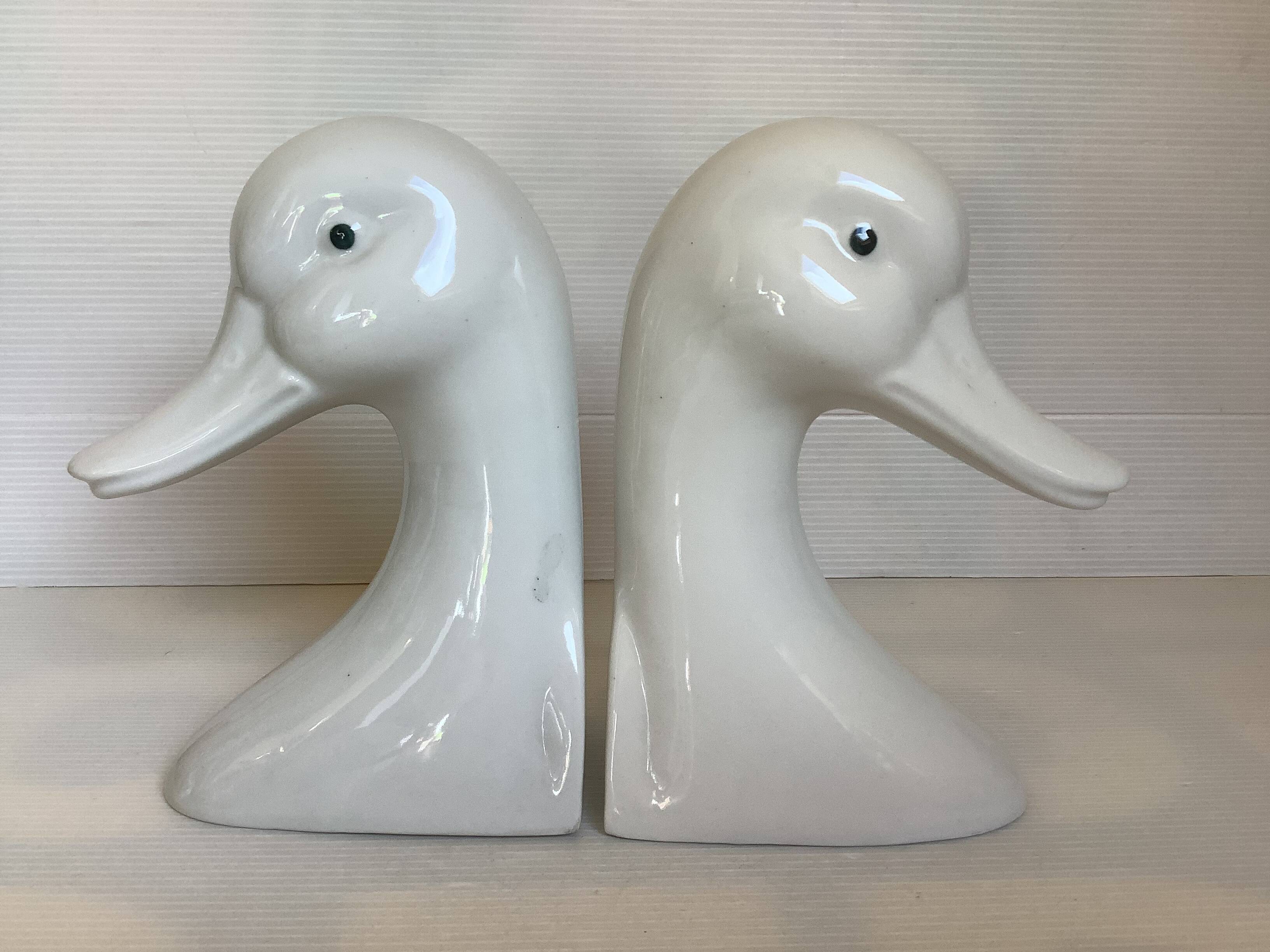 Pair of bird bookends