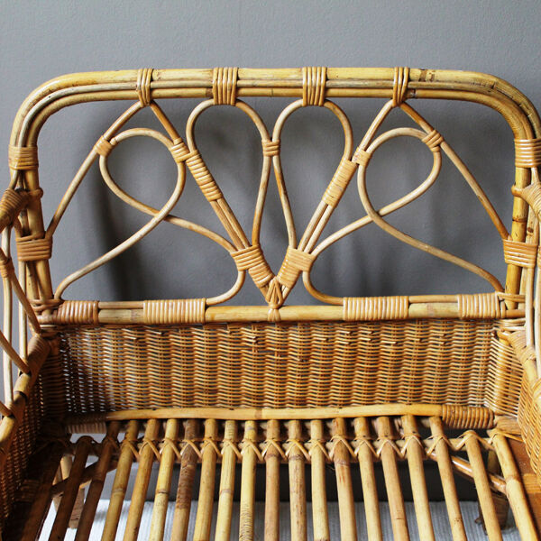 Baby rattan bed
