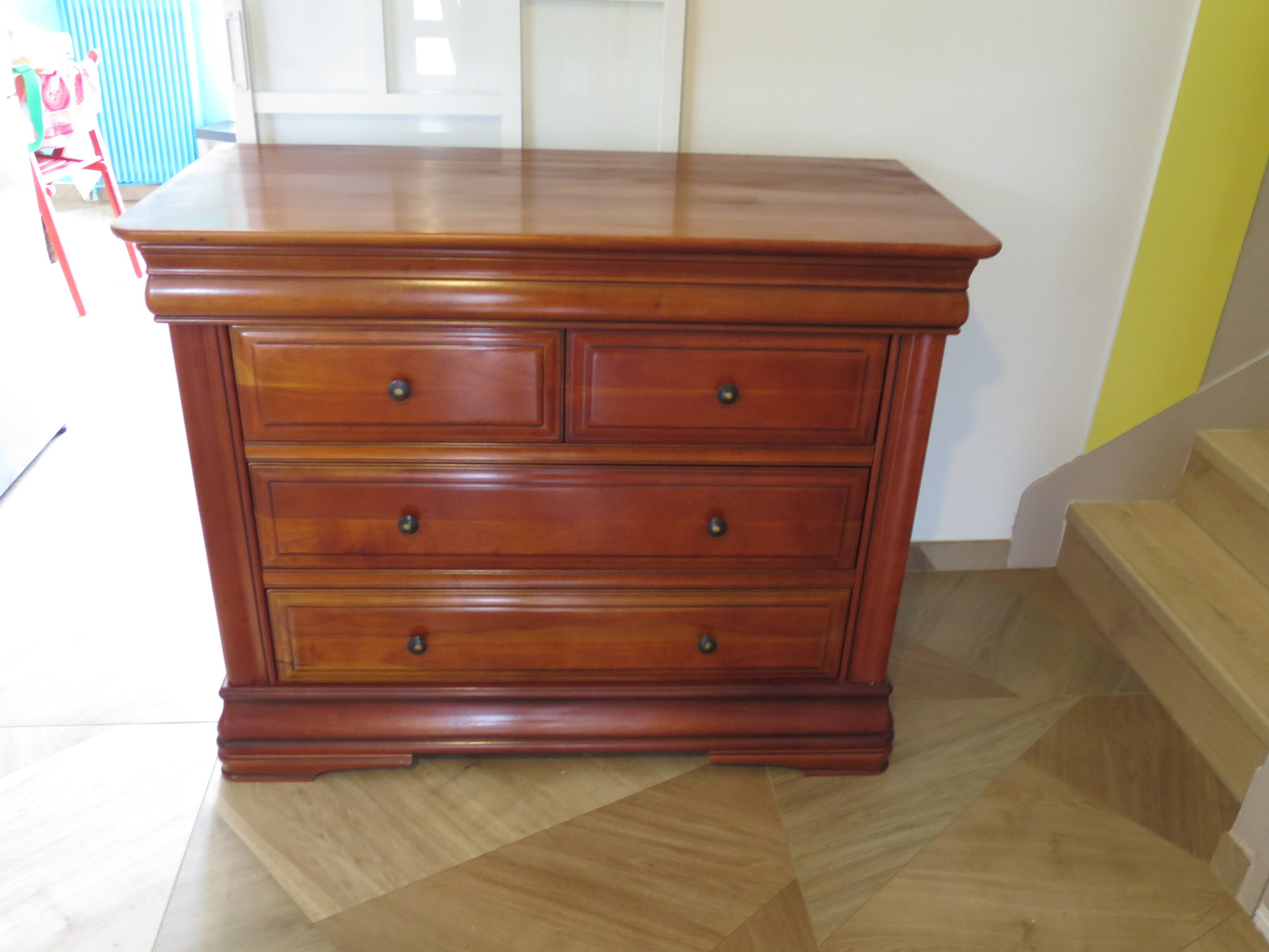 Cherrywood chest of drawers with ogee – 4 drawers – 80s – Louis Philippe style