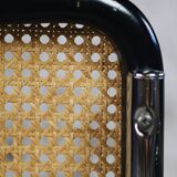 Black b32 chair by Marcel Breuer