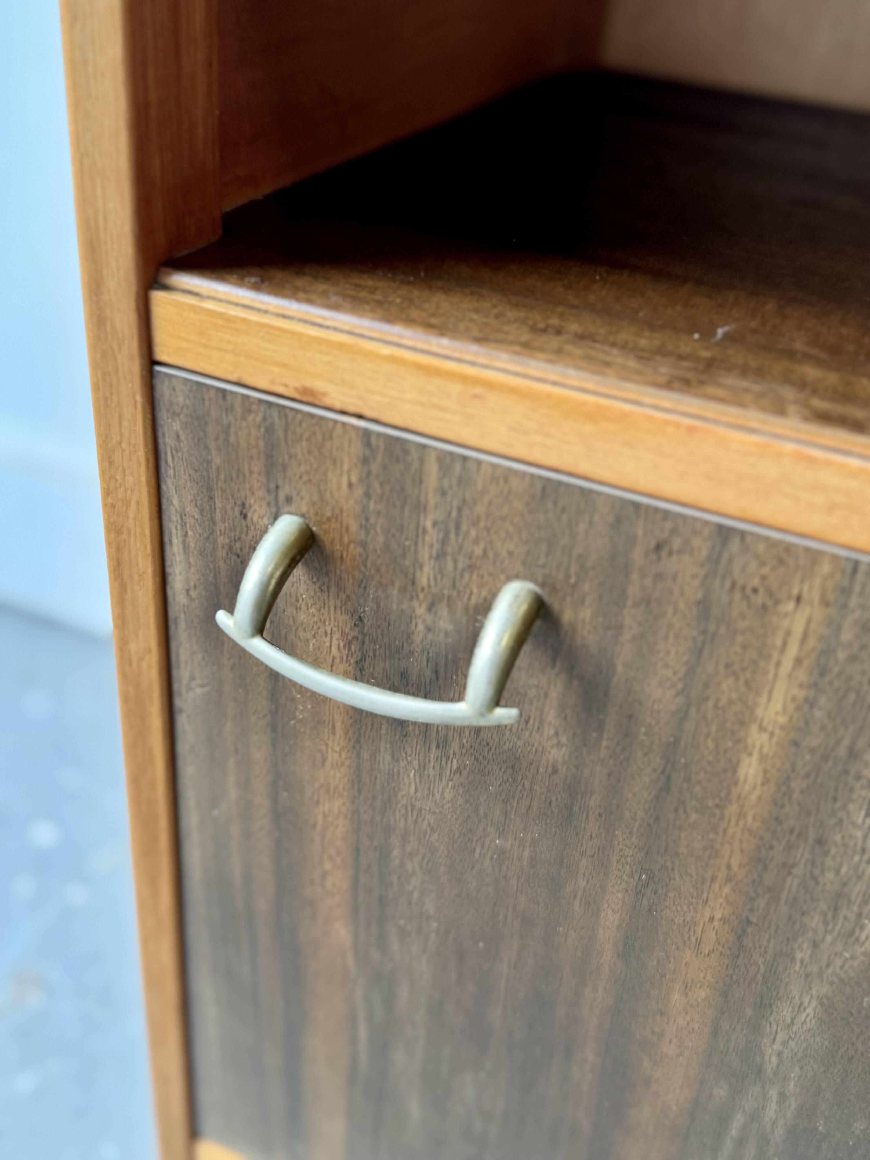 Table de chevet vintage par Avalon Yatton