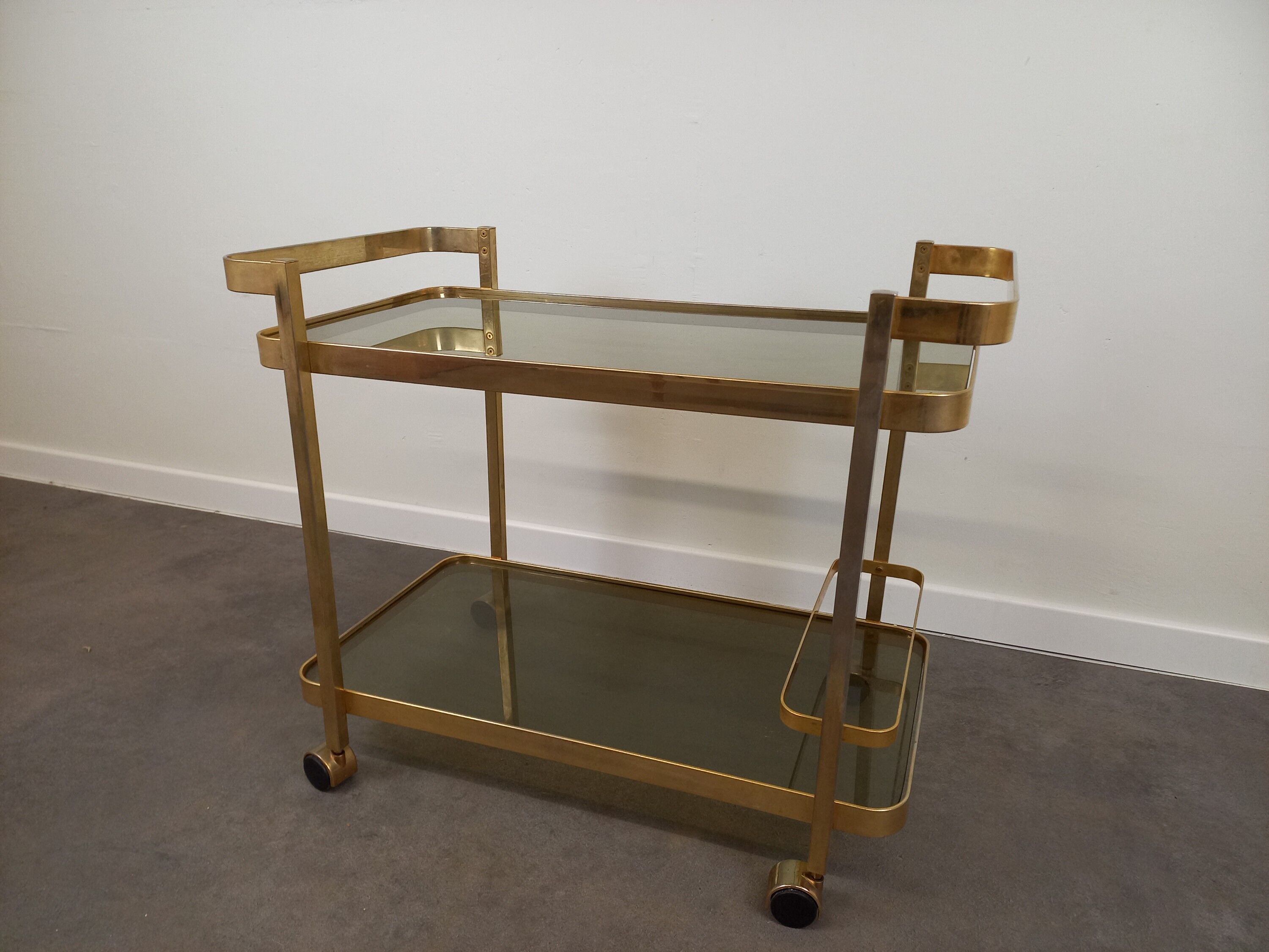 Dessert, bar on wheels 80s