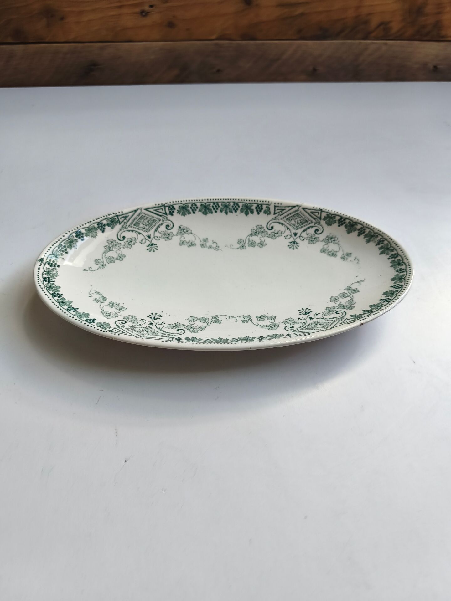 Ravier KG Lunéville Caumartin blanc et décor bleu vert