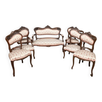 Rococo style seating set.