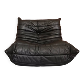 Chauffeuse togo en cuir noir  par M.Ducaroy pour Ligne Roset