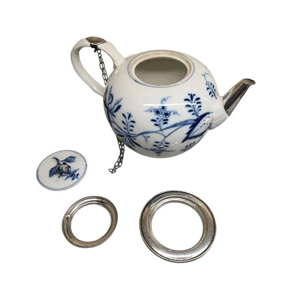 Antique German Porcelain Meissen Zwiebelmunster Teapot with silver, mid 180