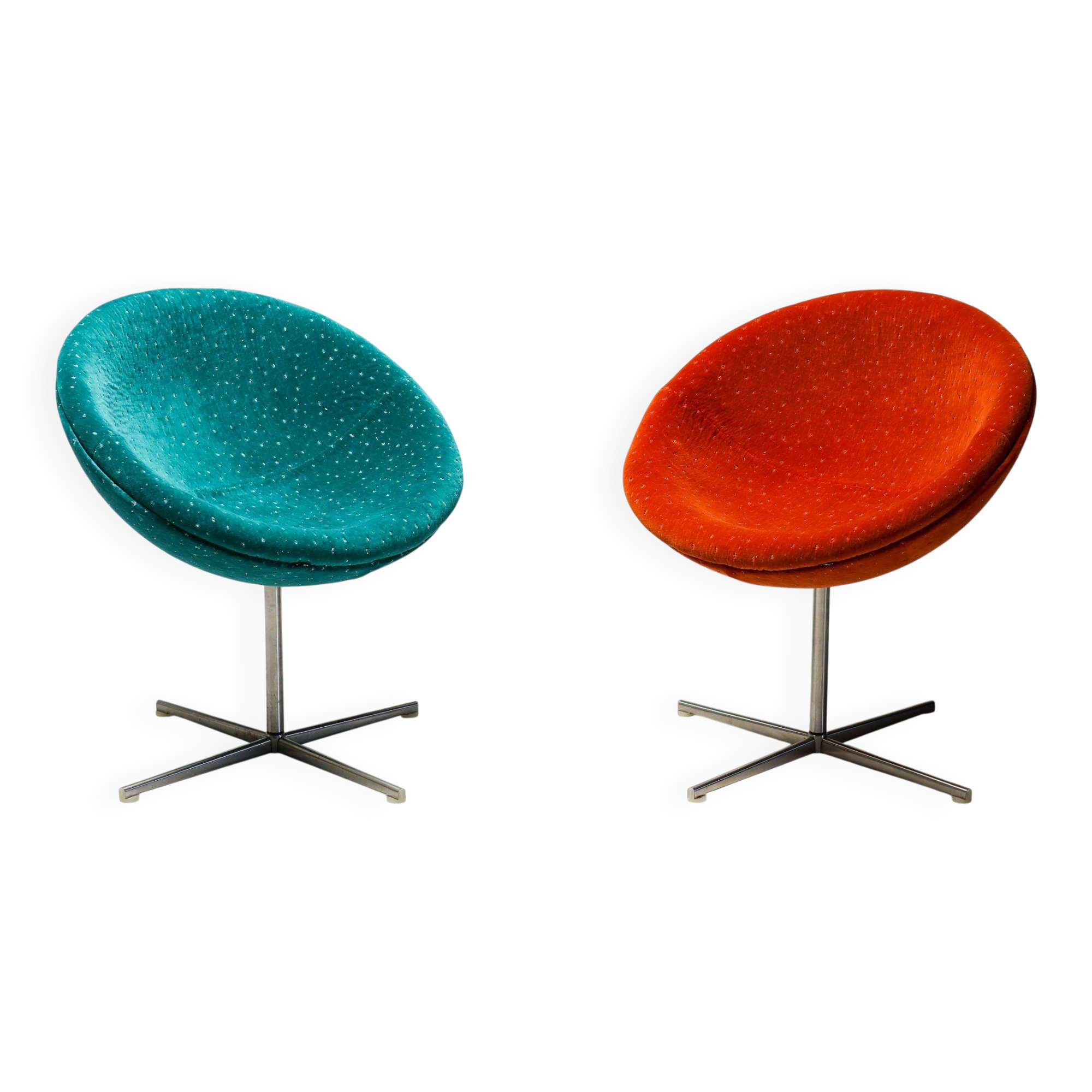 Unique chairs Tramontana Jade and Ember Velvet Verner Panton C1