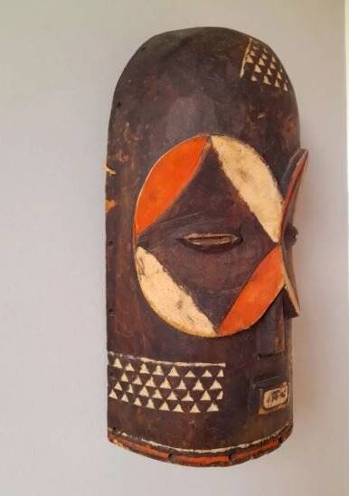 Bembe Mask