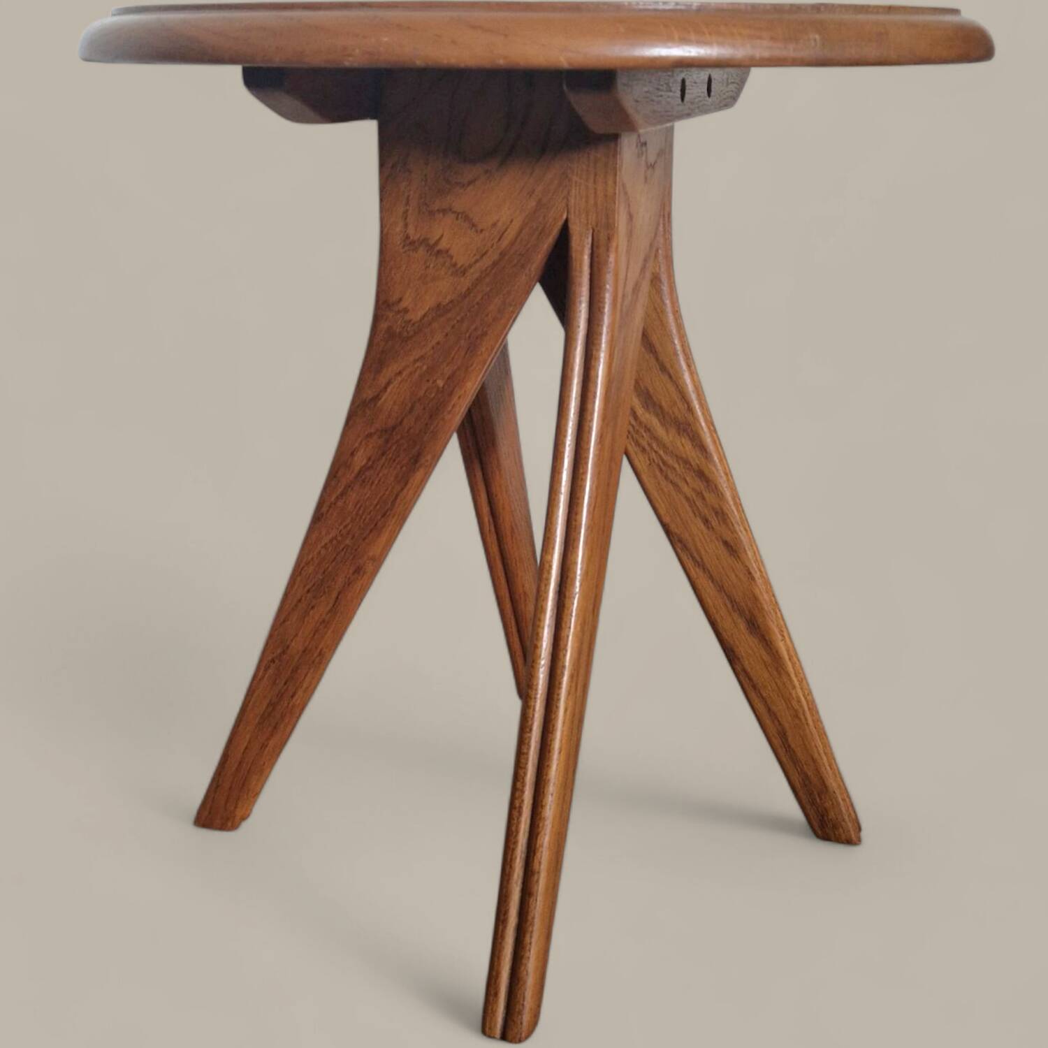 Solid oak side table – Scandinavian design from the 1950s