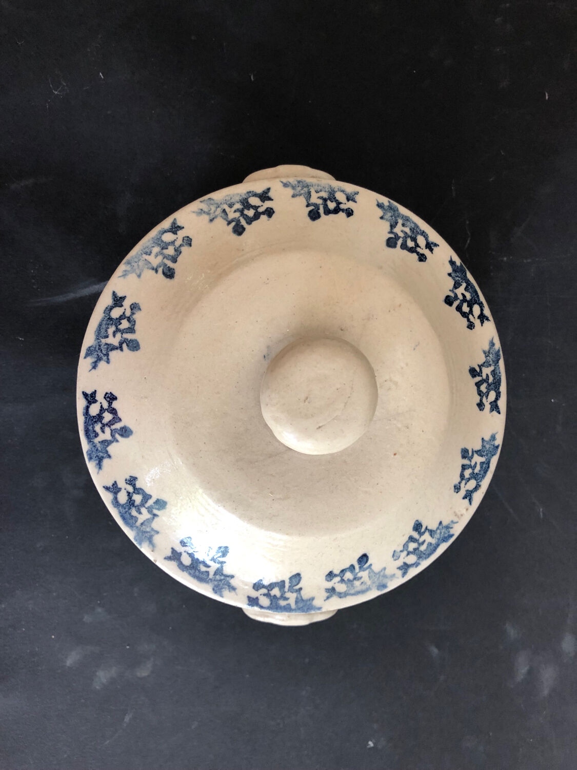 Saint Uze stoneware tureen