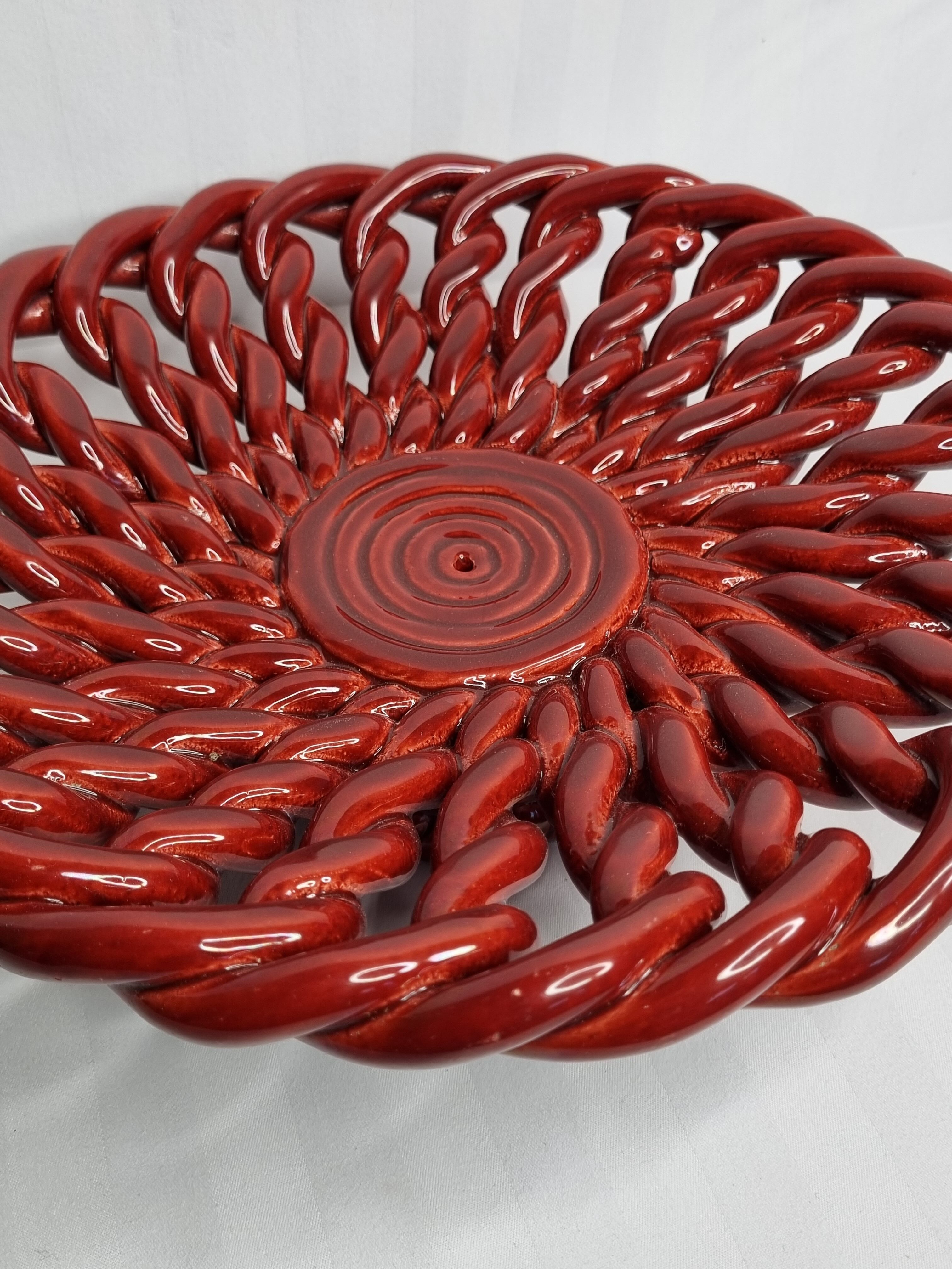 Braided glazed ceramic fruit cup, 33 cm