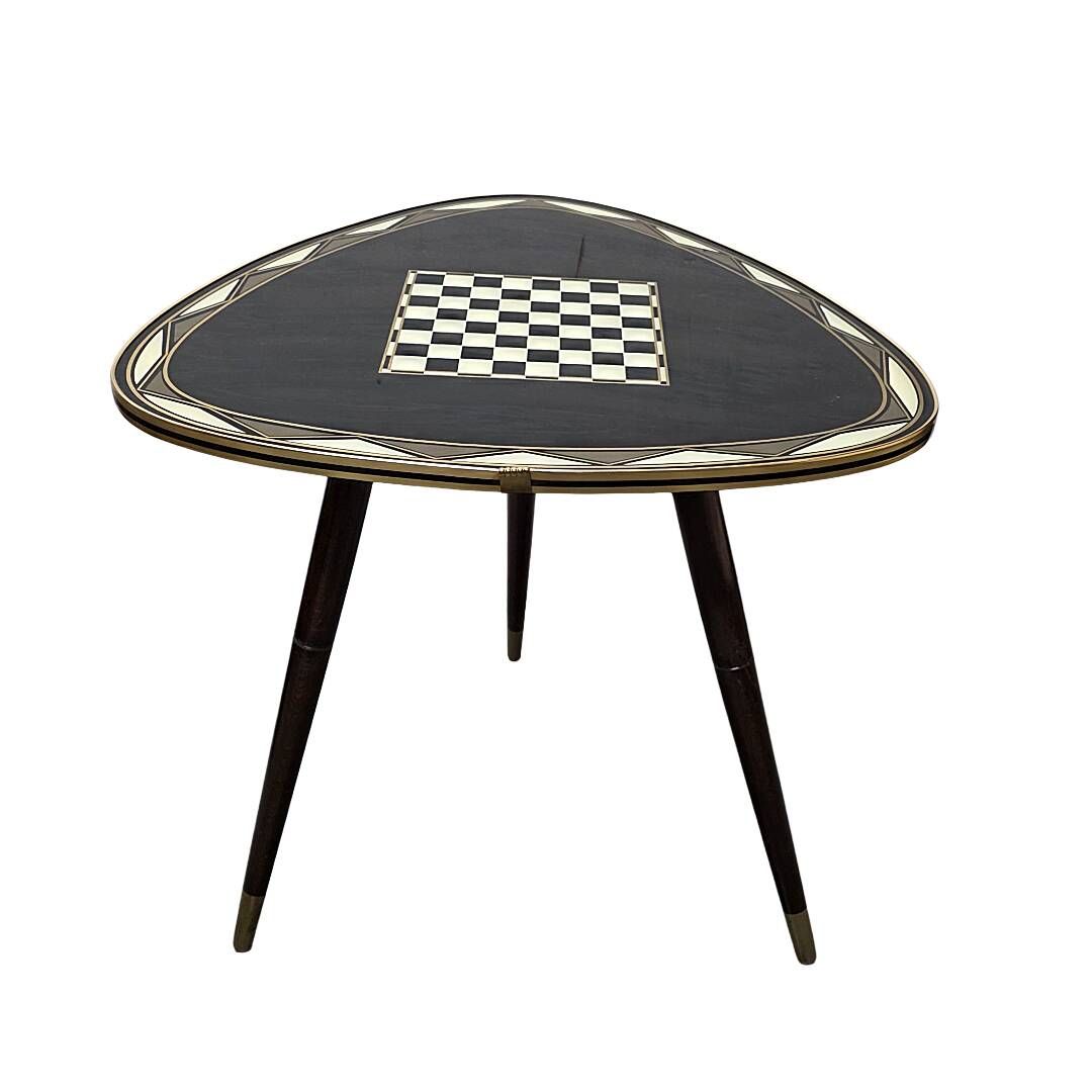 Vintage mid-century chess side table – 1950s/60s | Formica tripod