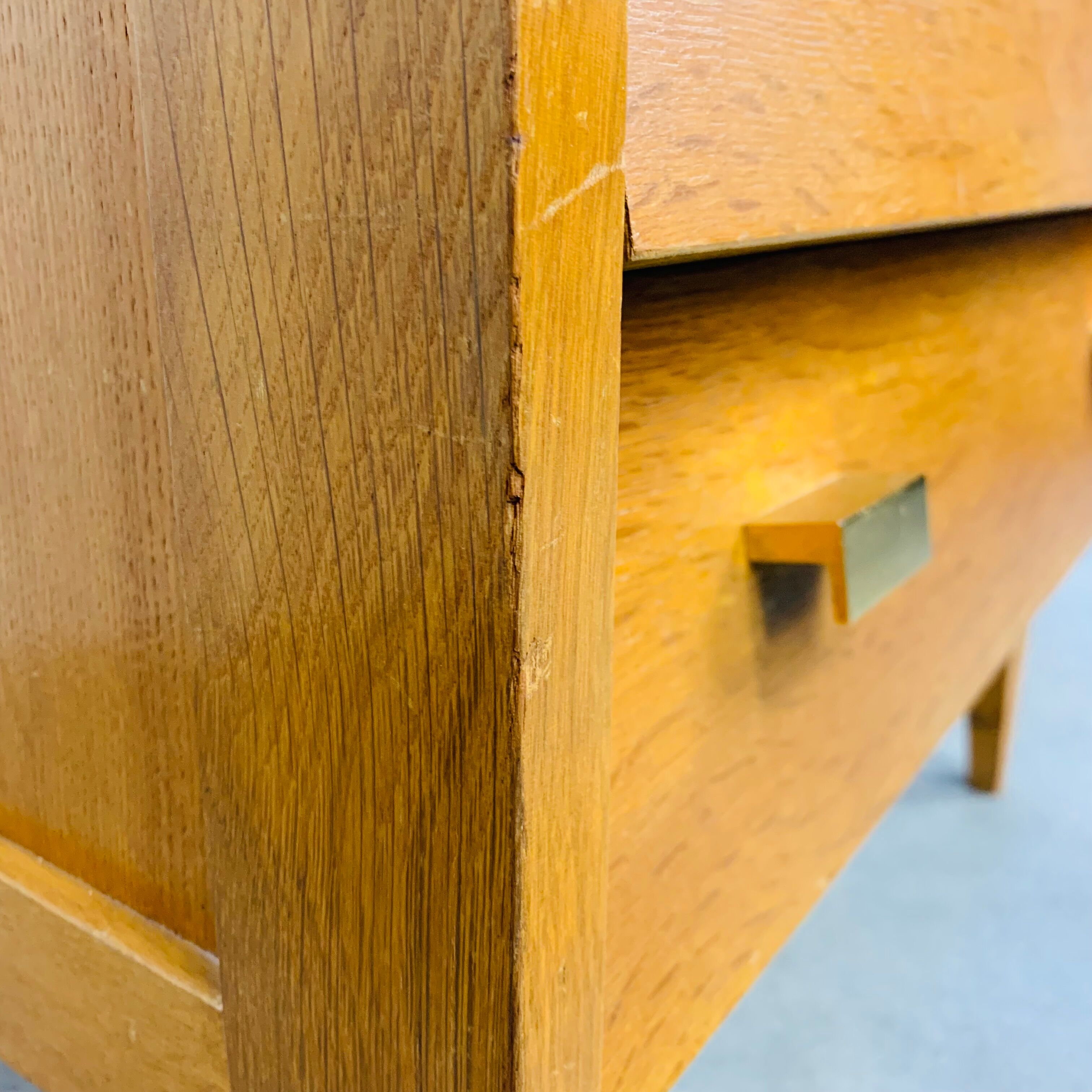 Commode chiffonnier pieds compas années 50 bois blond