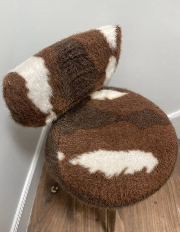 Chaise moumoute vintage