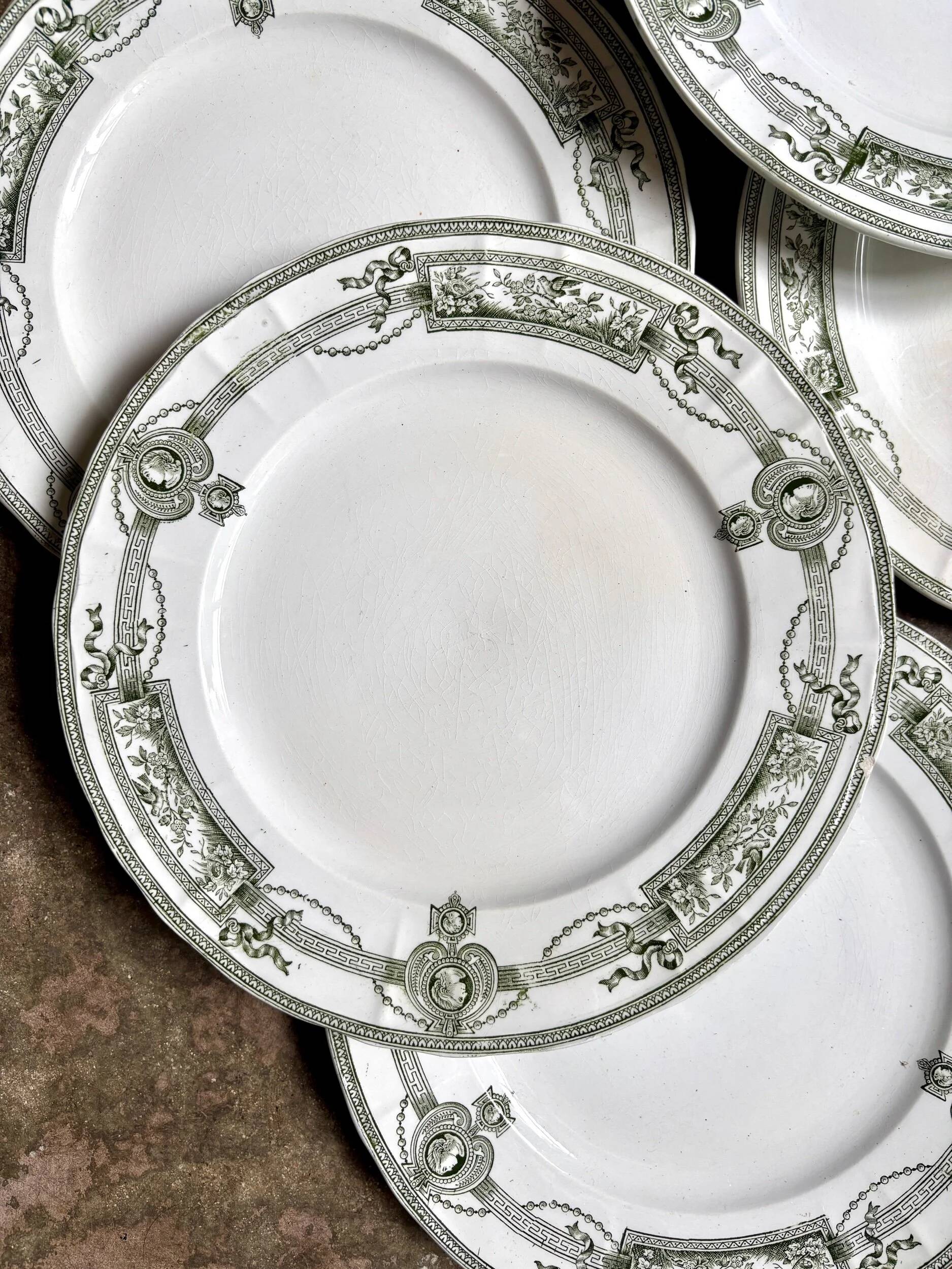 6 earthenware dessert plates from St Amand and Hamage, "Medallion" service
