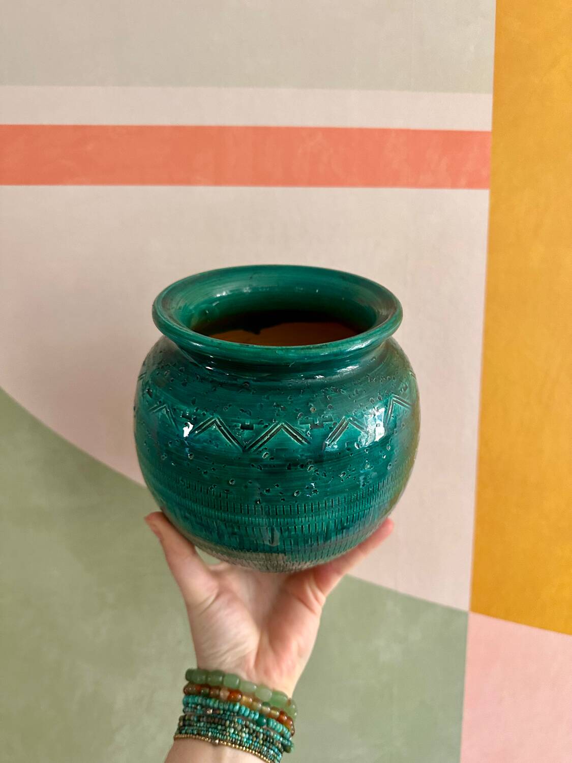 Vase vintage graphique