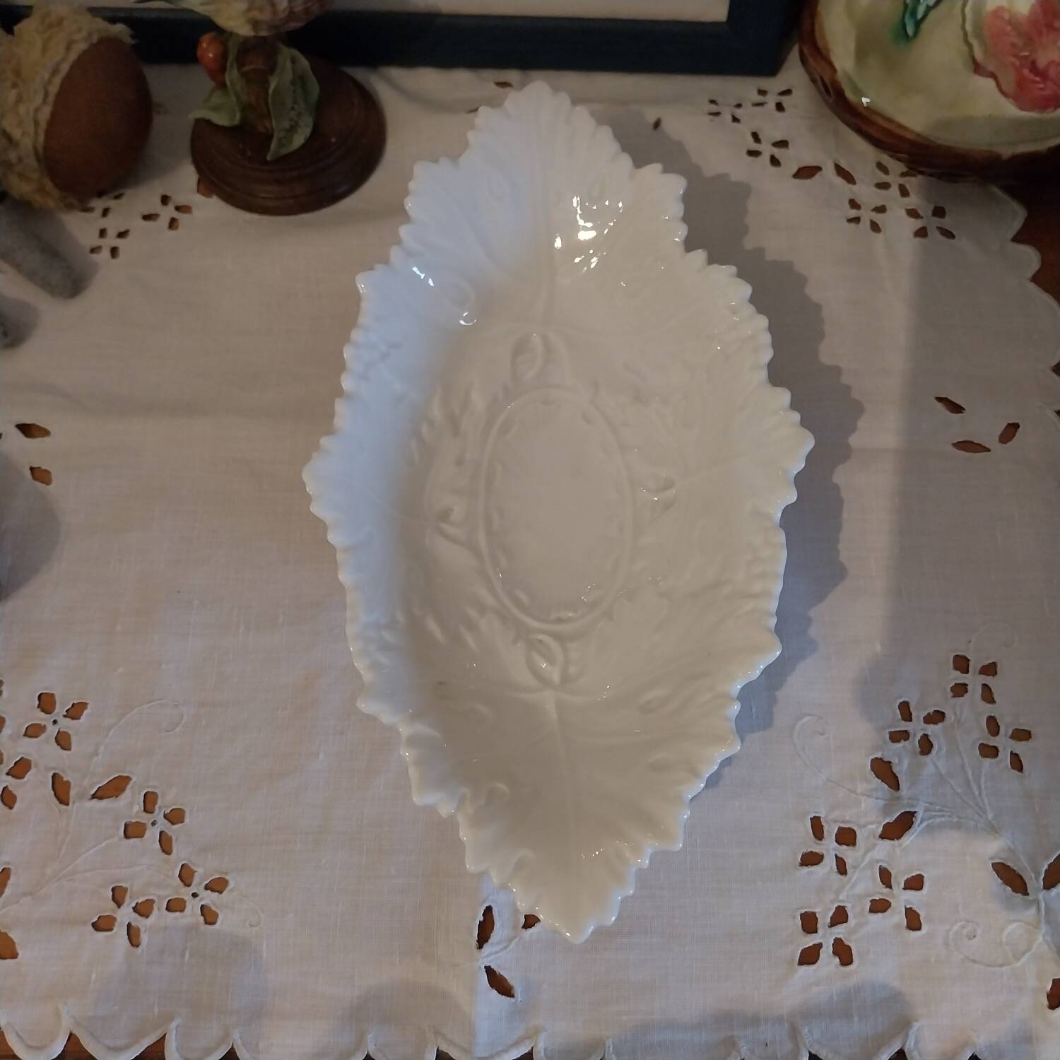 Old footed dish in slipware