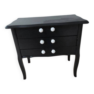 Vintage black art deco worker