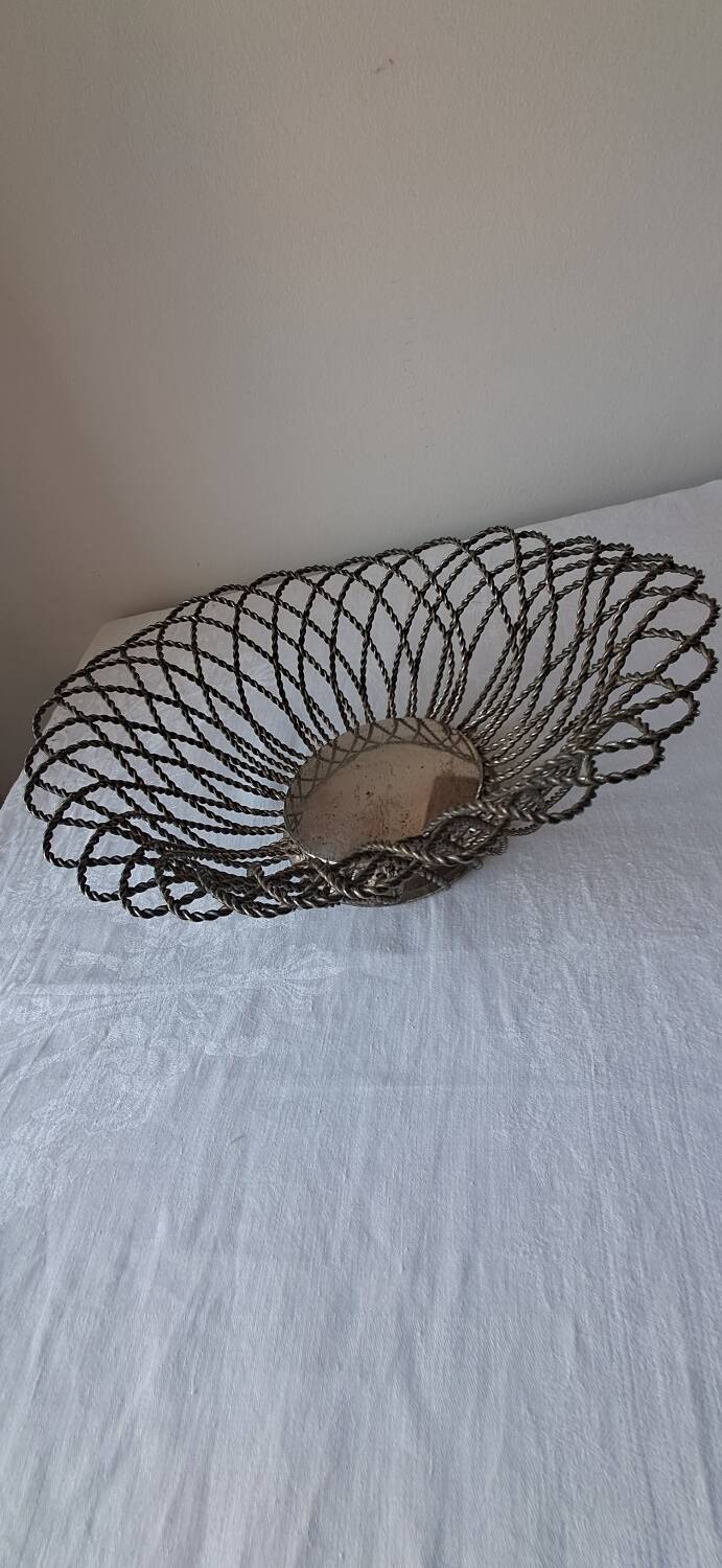Silver-plated metal braided wire fruit basket, 1950s