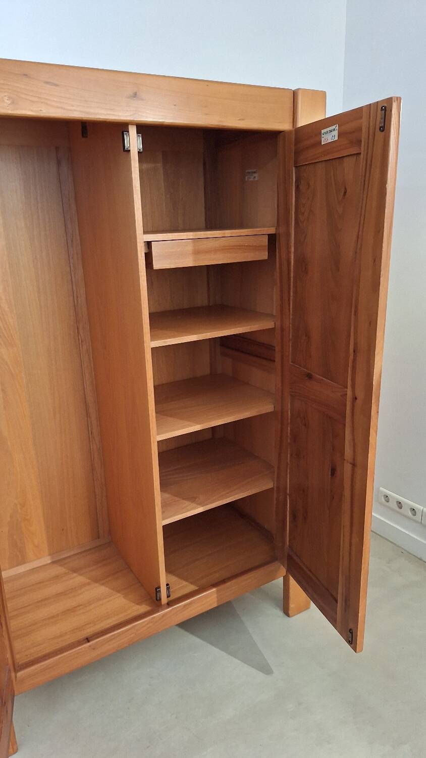Armoire en orme Atelier Chauvin