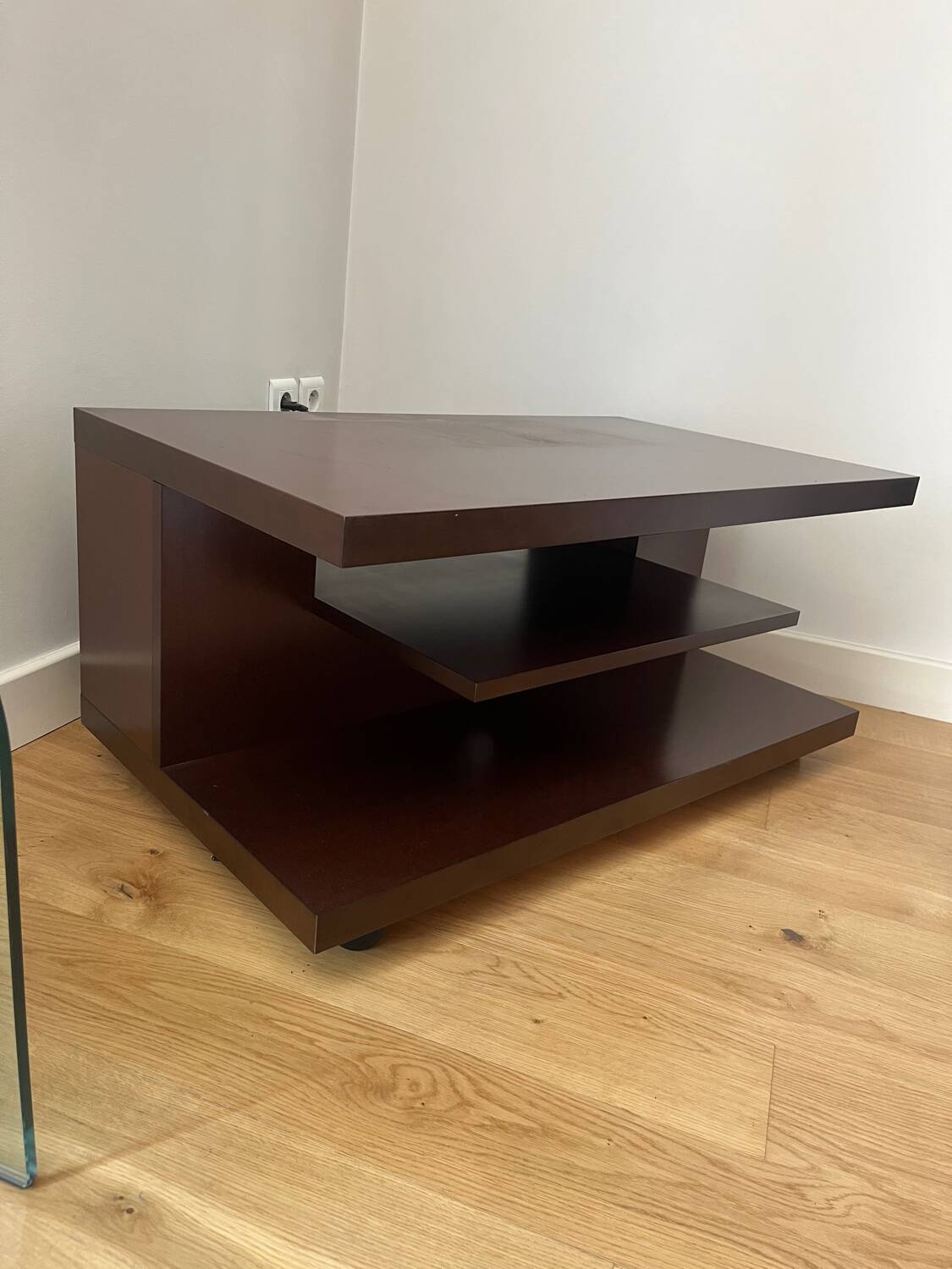 TV unit on wheels Roset