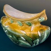 Ancienne jardinière en barbotine Art Nouveau