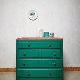 Vintage chest of drawers
