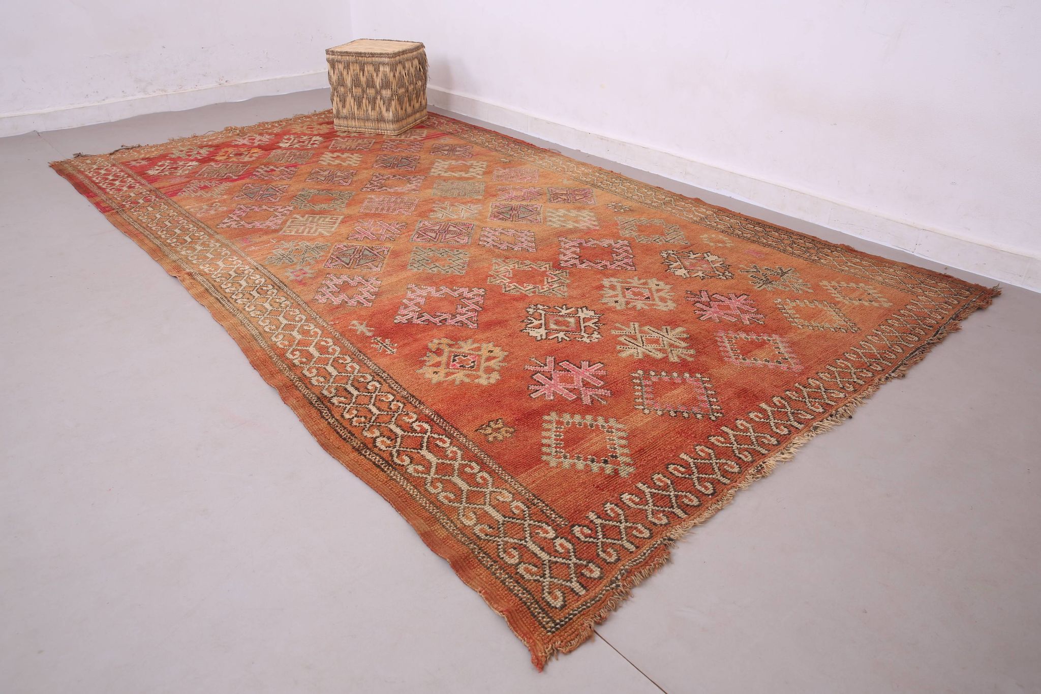 Vintage Moroccan Wool Rug 185 x 337 cm - Berber Handmade Rug - Bohemian Rug