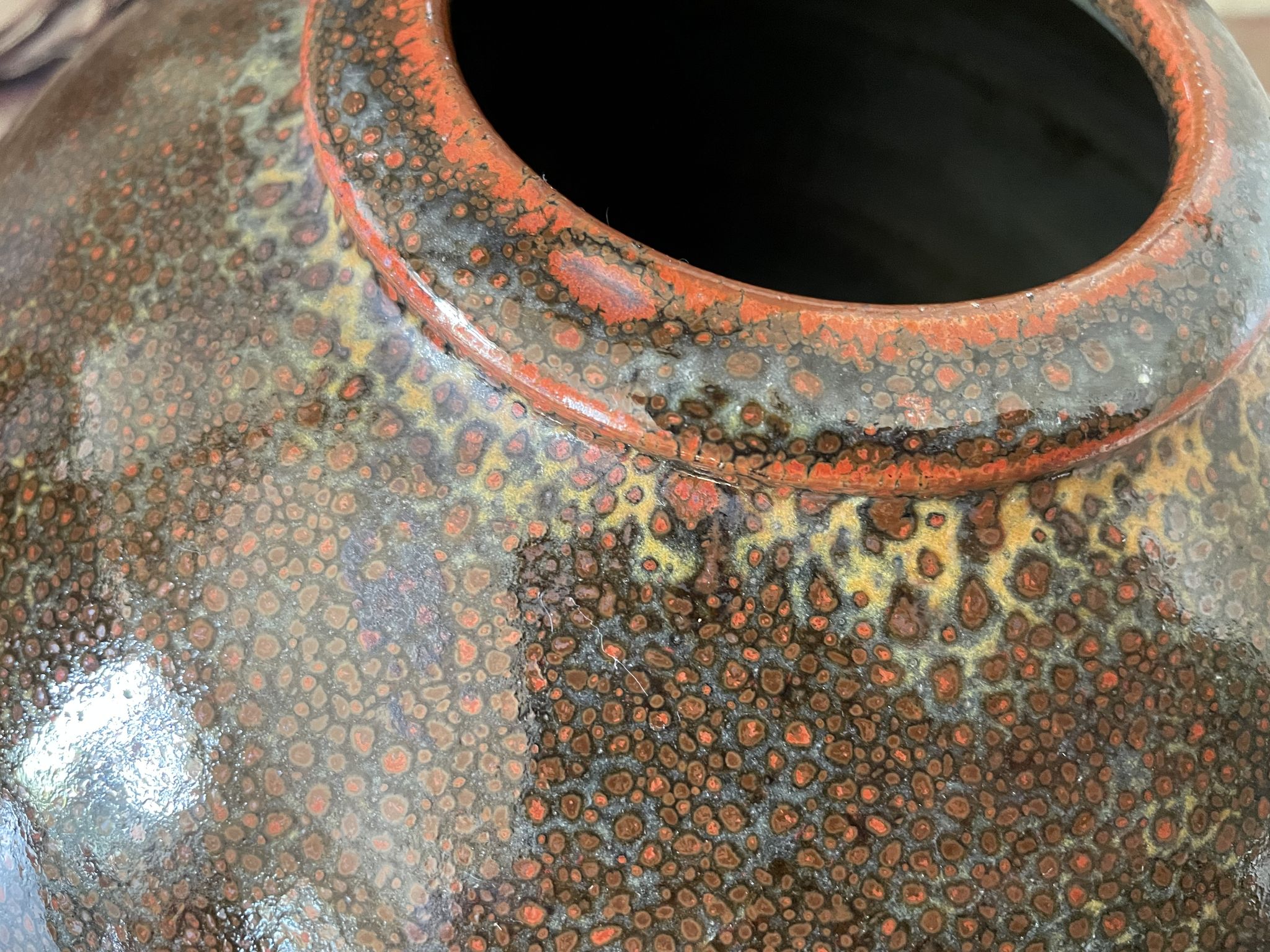 Vase émaillé