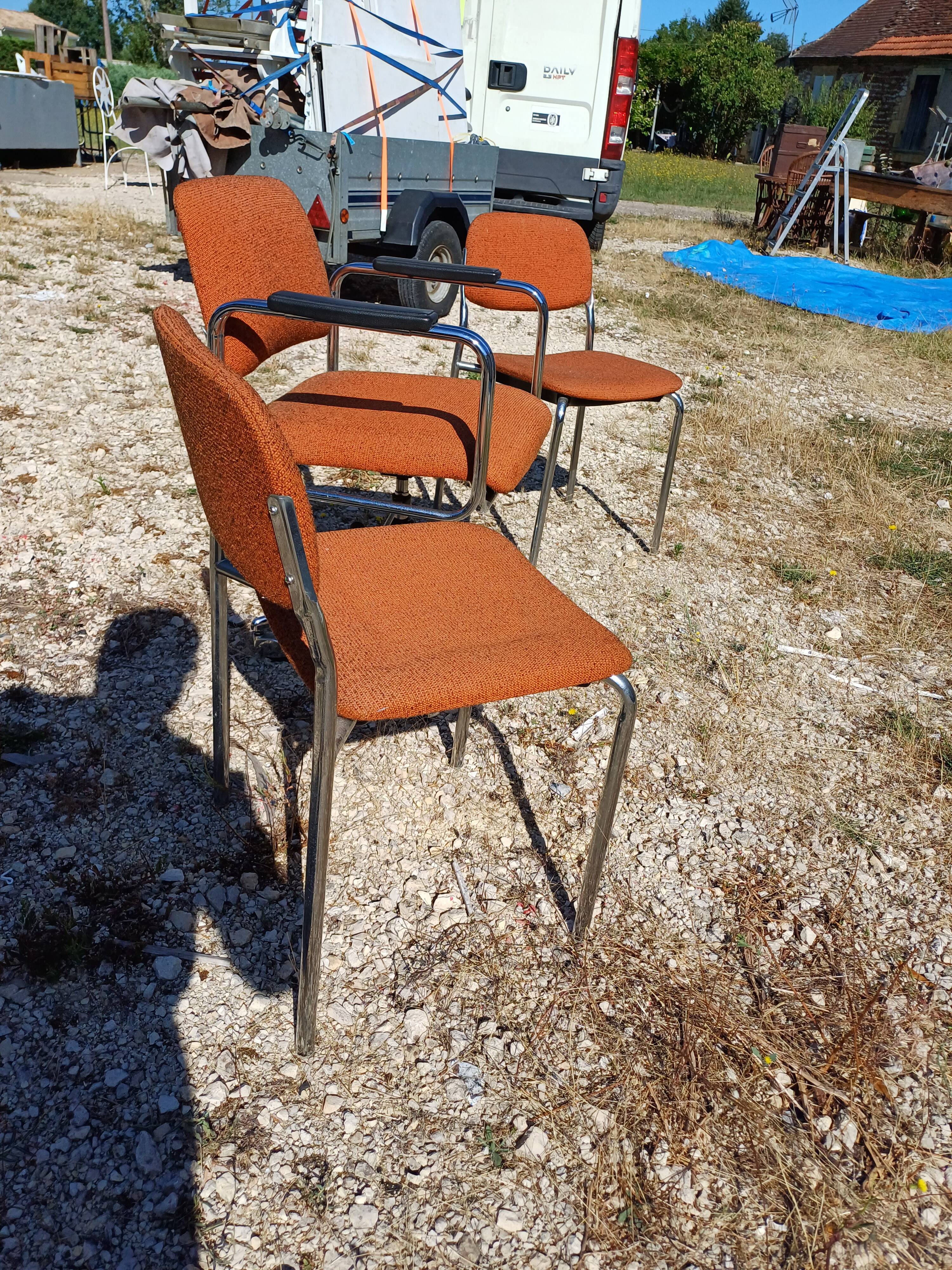 Armchair and 2 vintage chairs eurosit