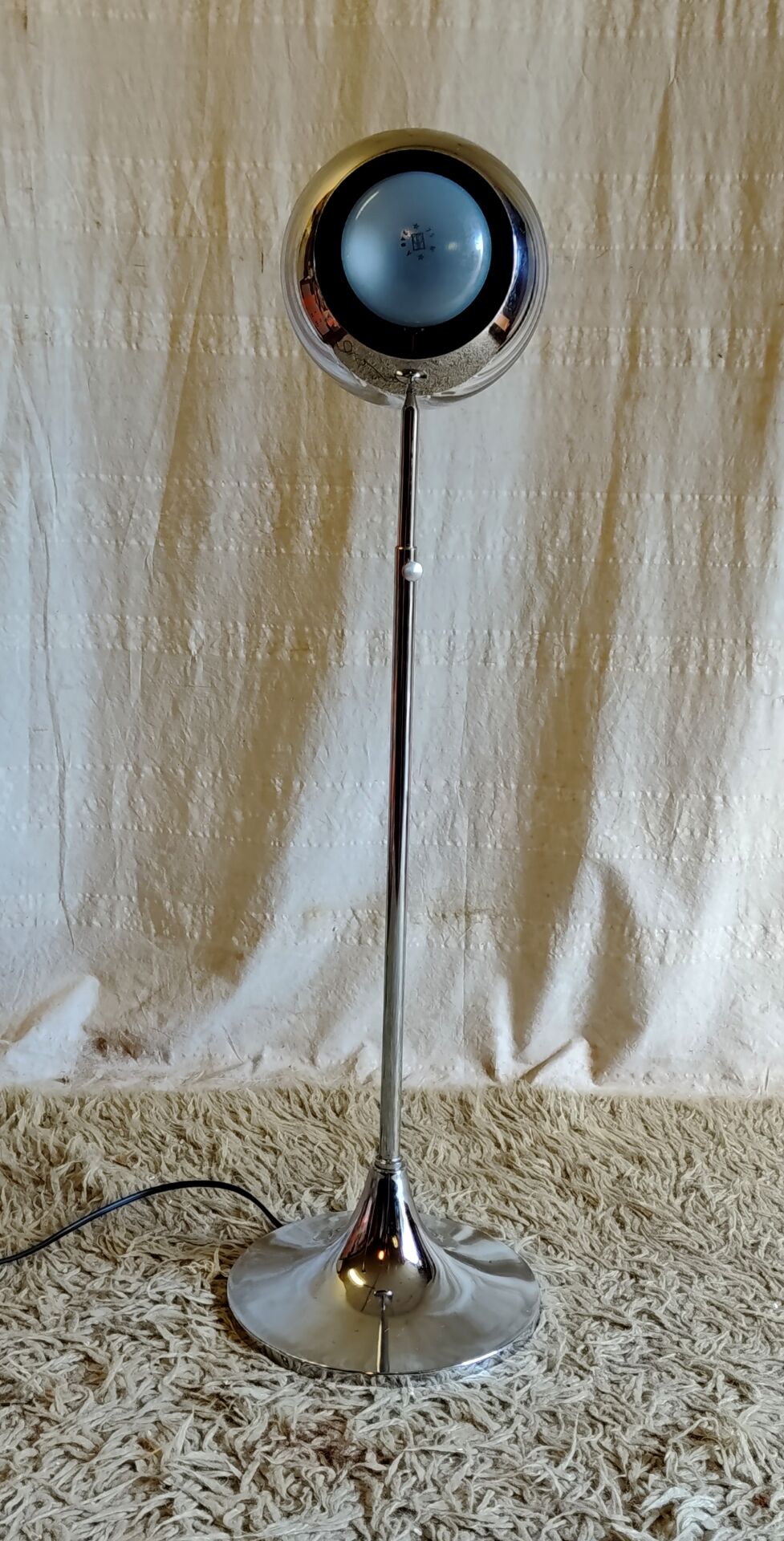Lampe à poser type Eye-ball style Space-age - années 70 
