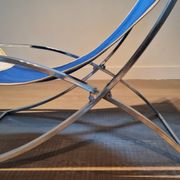 Marcello Cuneo ‘Louisa’ lounge chair in blue canvas and white leather, Italy 1970s