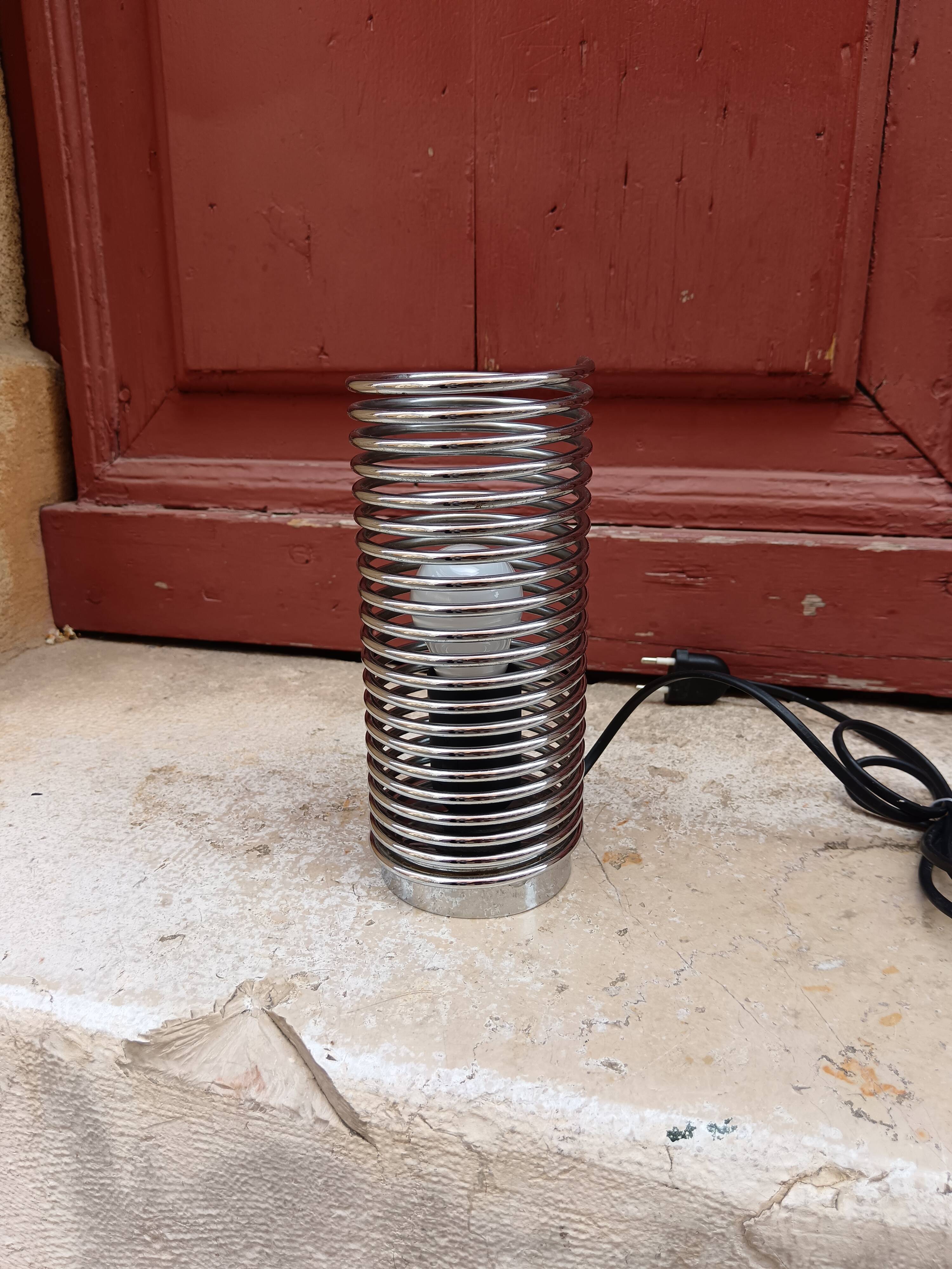 Spring lamp - Maison Massive