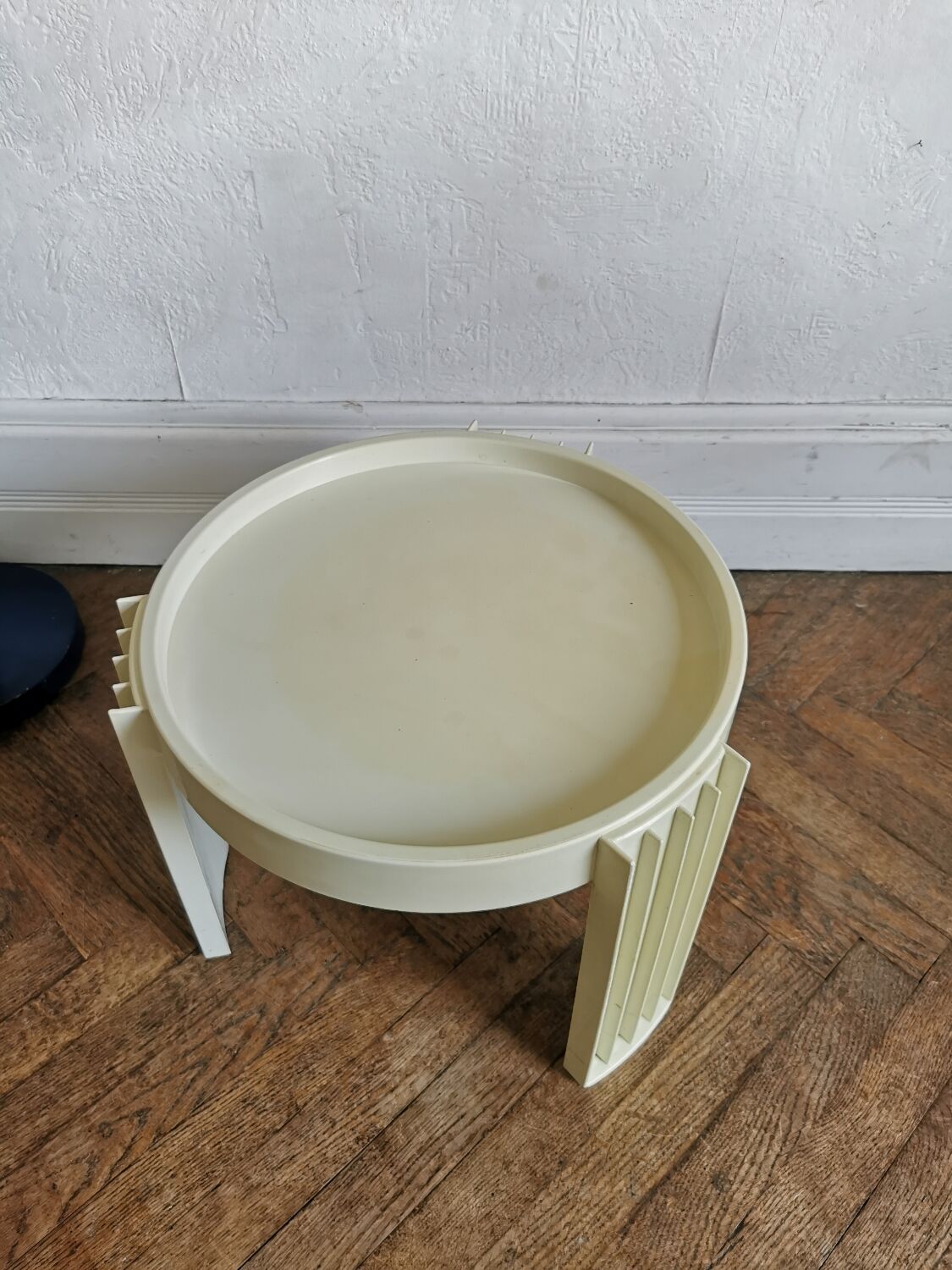 Pair of Cassina coffee tables