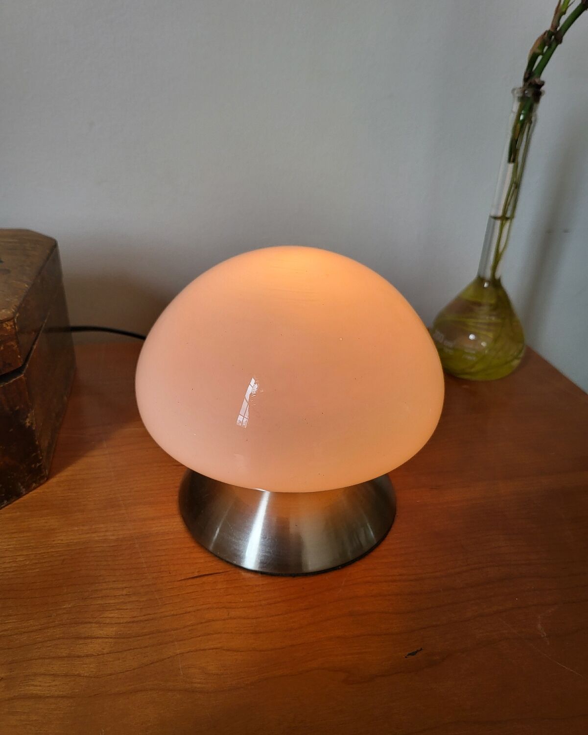 White touch mushroom lamp UFO touch