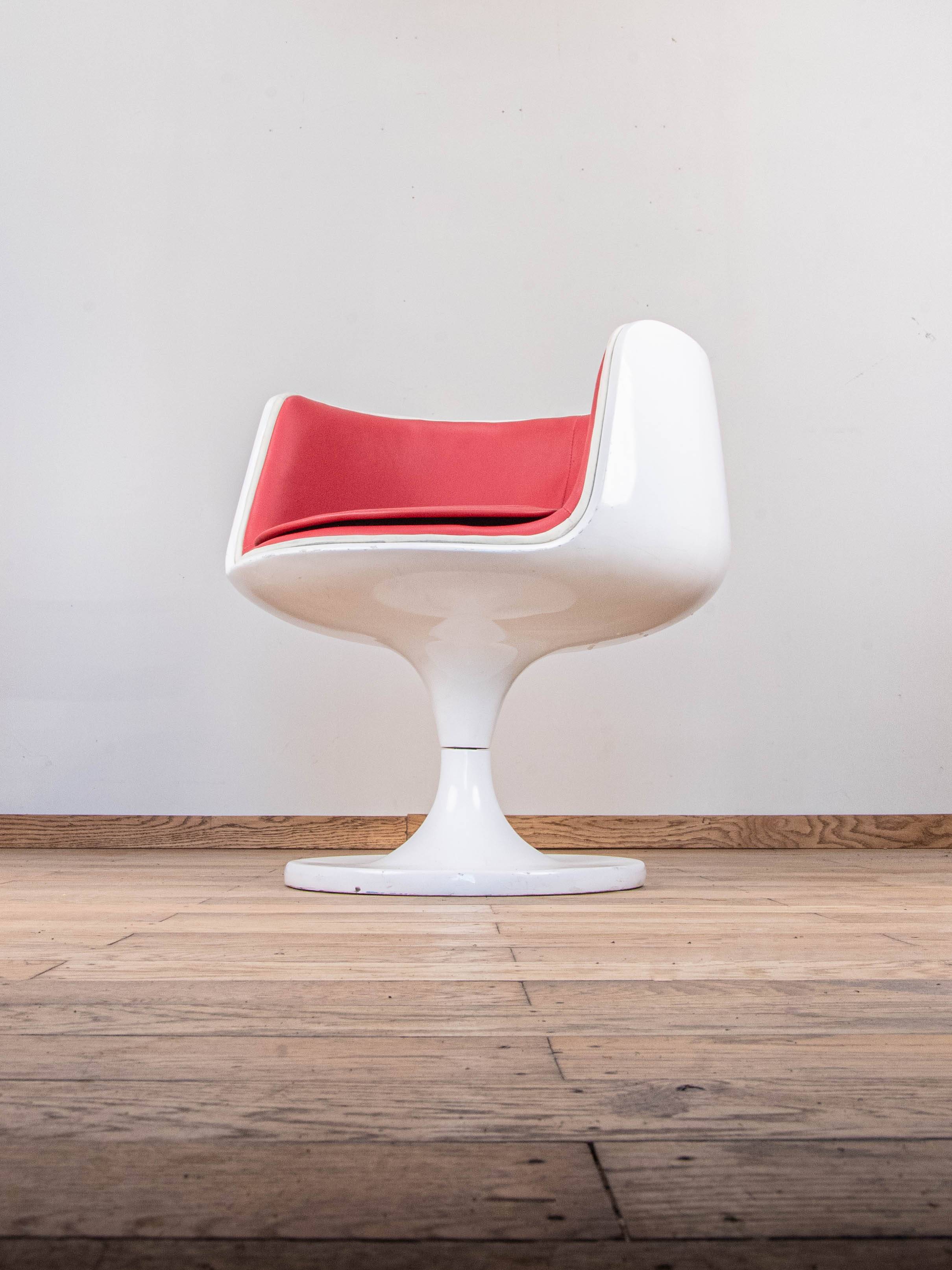 Space age armchair